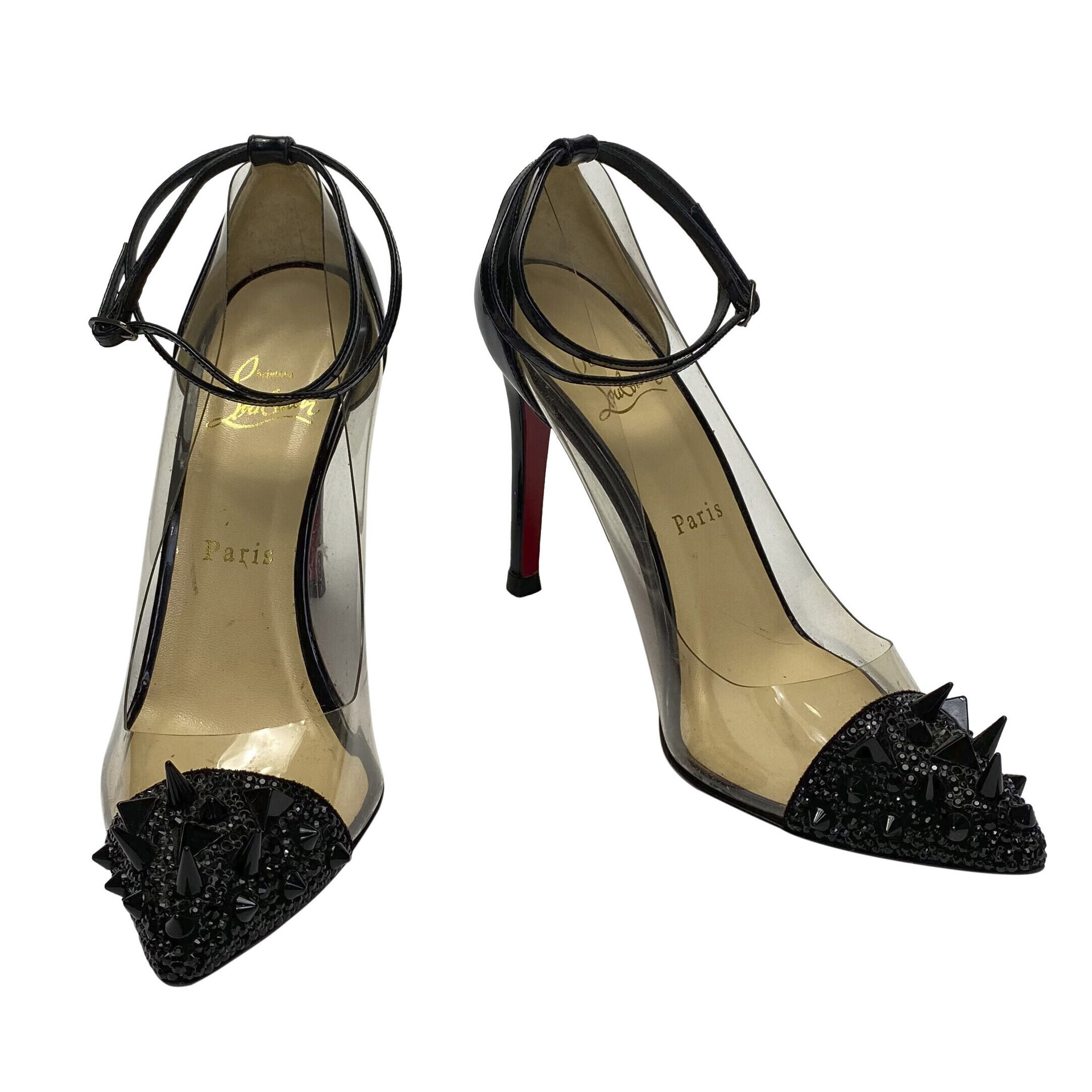 Scarpin Christian Louboutin Preto com Spikes