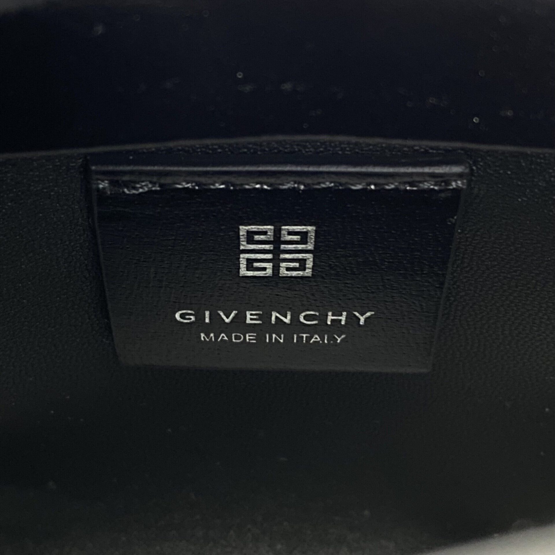 Bolsa Givenchy Antigona Micro Preta