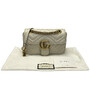 Bolsa Gucci GG Marmont Off White