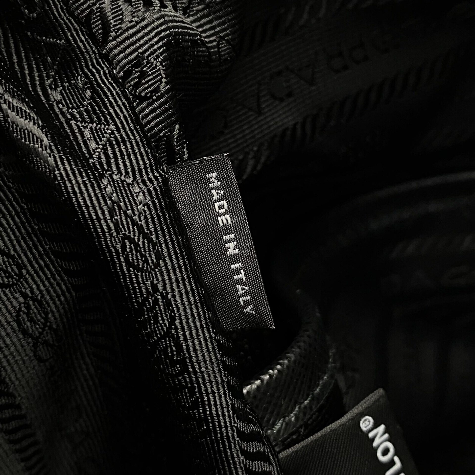 Bolsa Prada Tote Baby