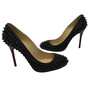 Scarpin Christian Louboutin Preto Spikes