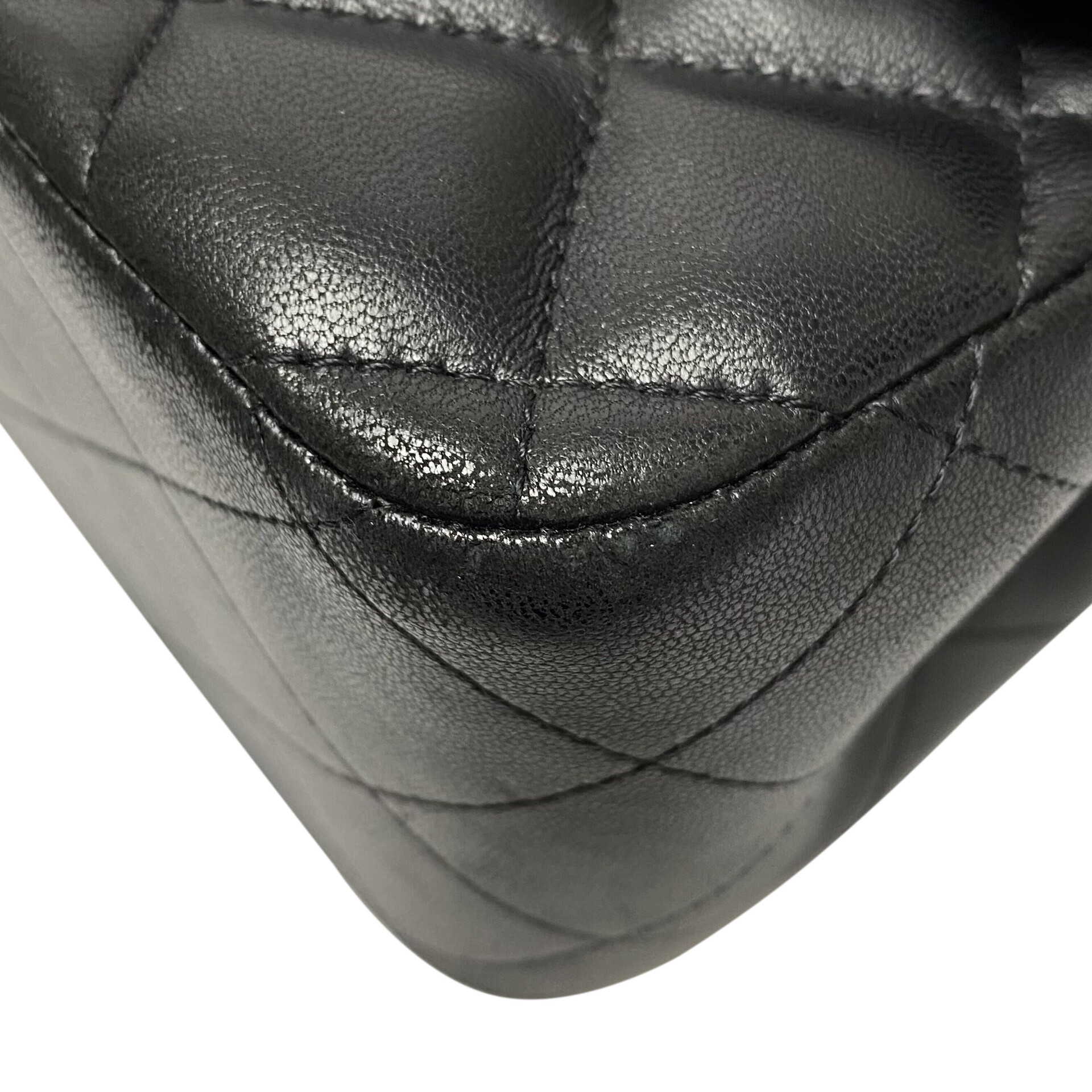 Bolsa Chanel Double Flap Jumbo Lambskin