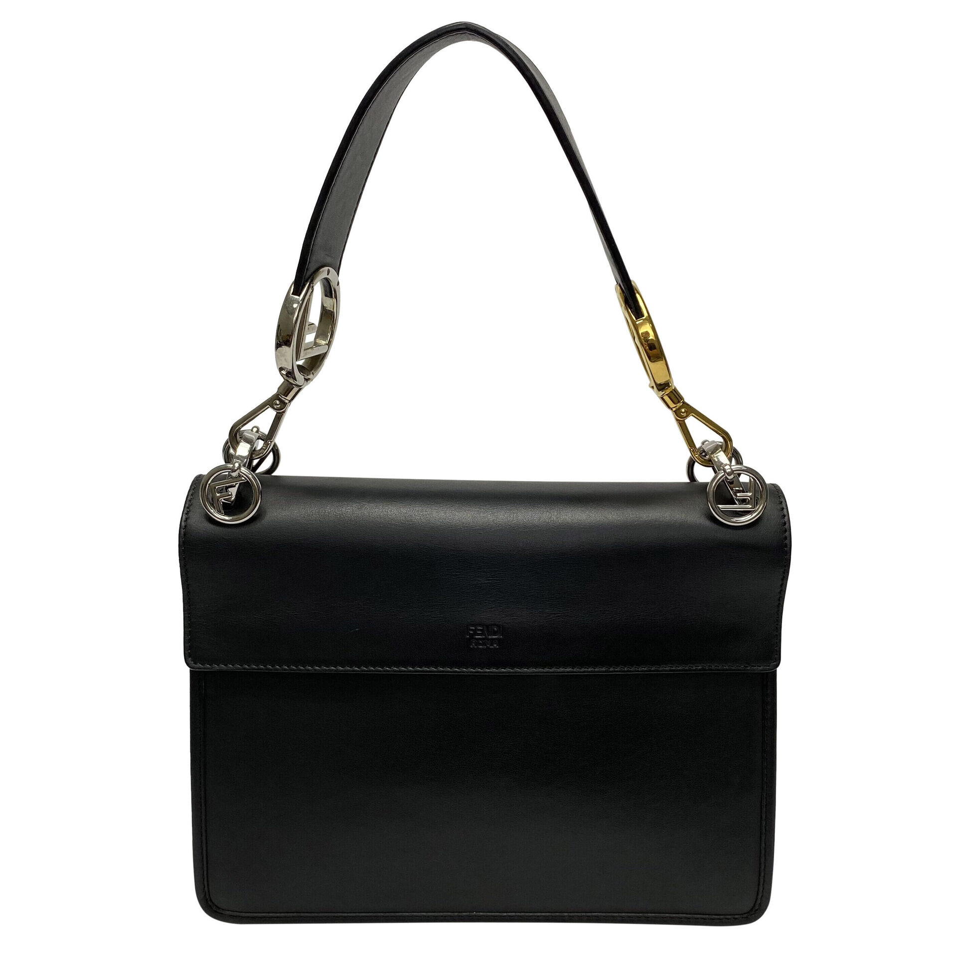 Bolsa Fendi Kan I F Preta com Veludo