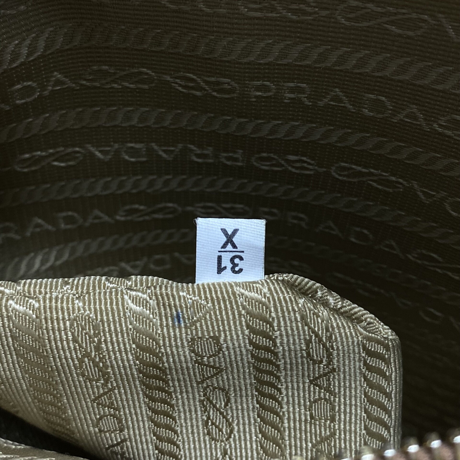 Bolsa Prada Galleria Couro Saffiano Nude