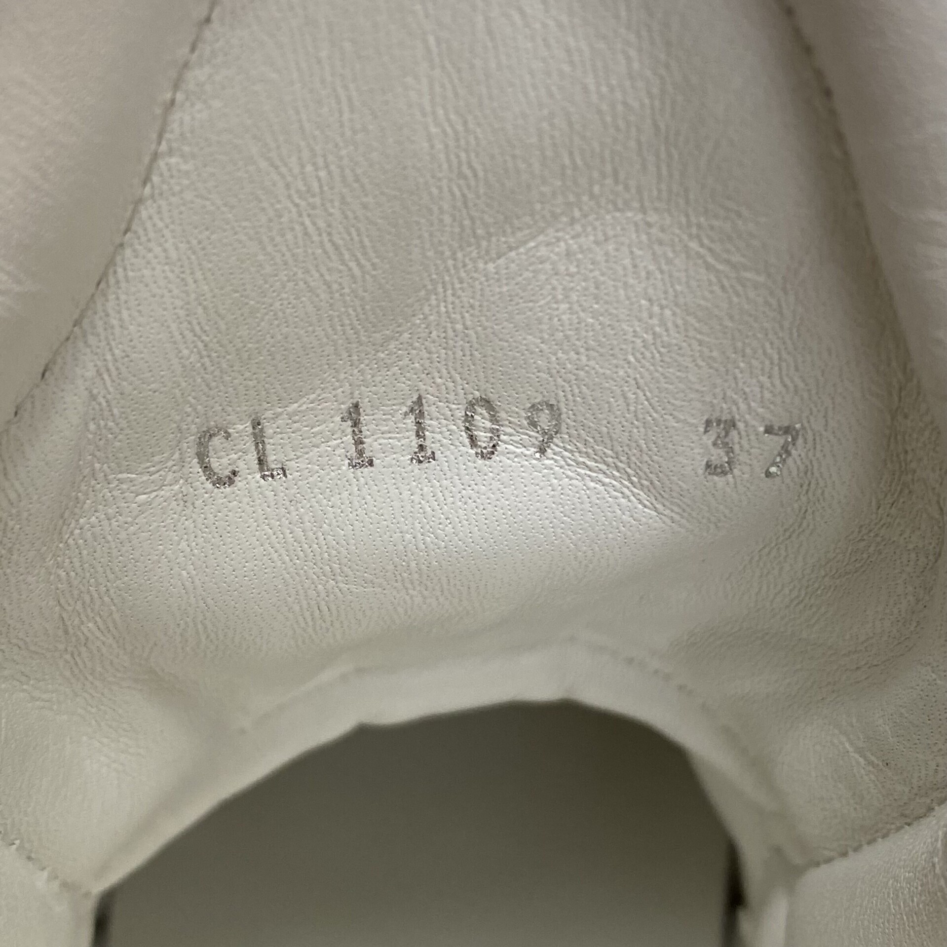 Tênis Louis Vuitton Archlight