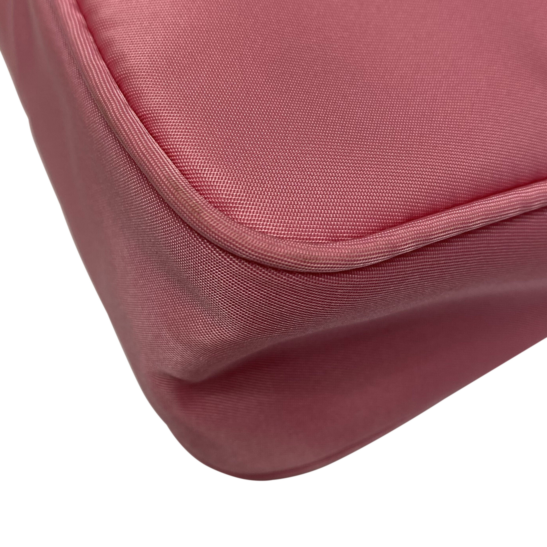 Bolsa Prada Re-Edition Nylon Rosa