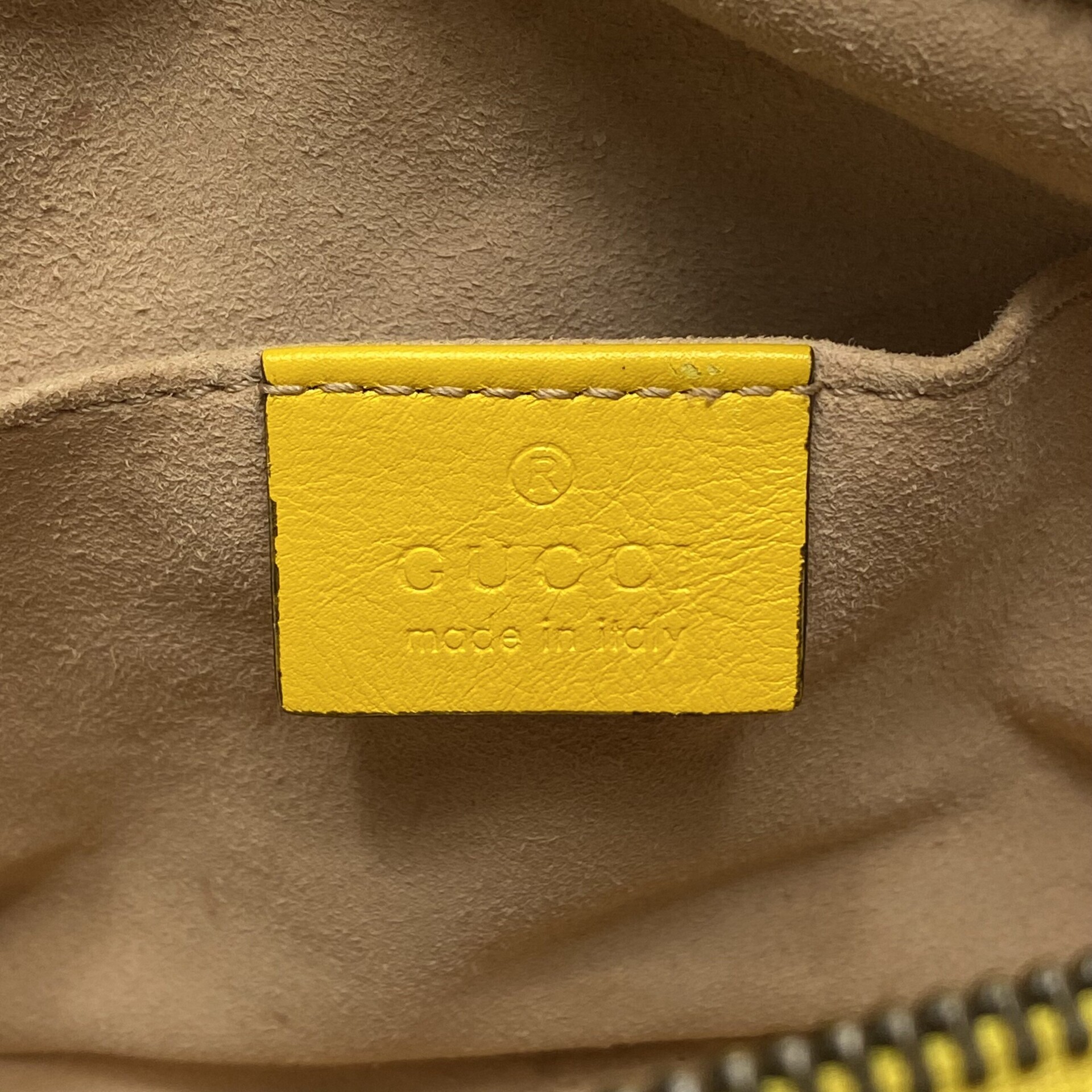 Bolsa Gucci GG Marmont Amarela