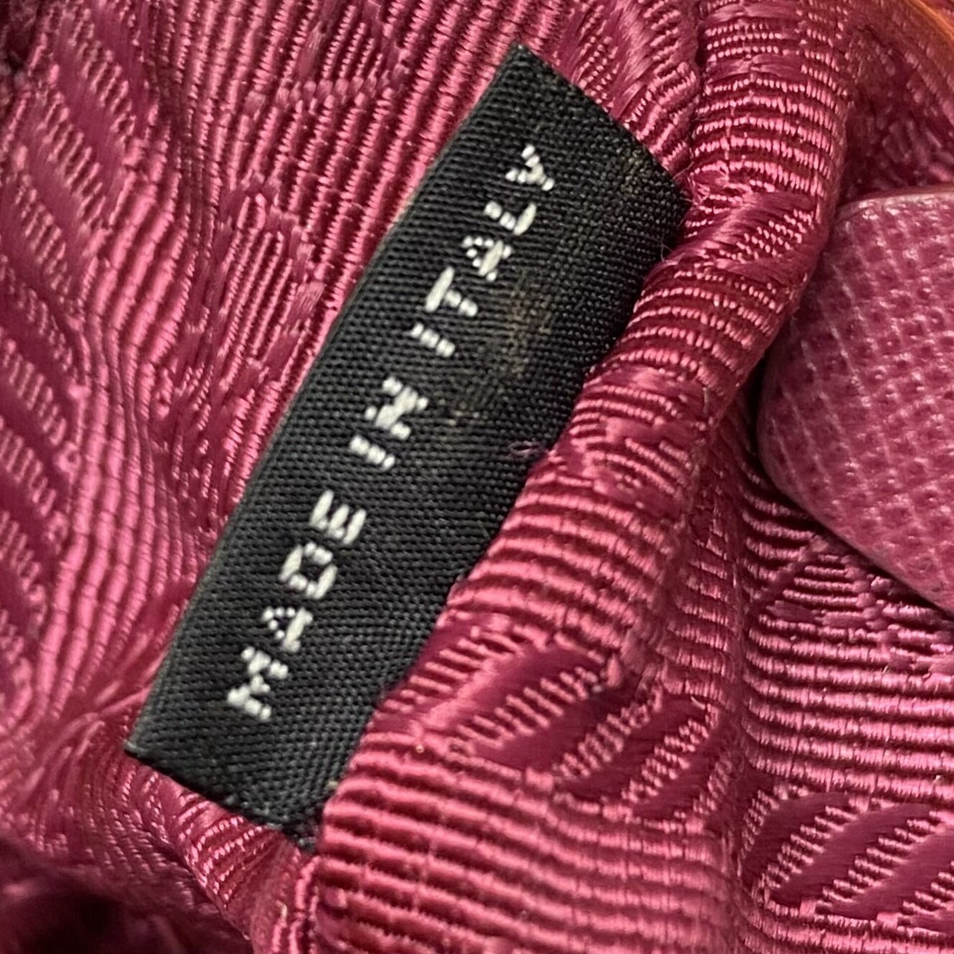 Bolsa Prada Impunto Tessuto