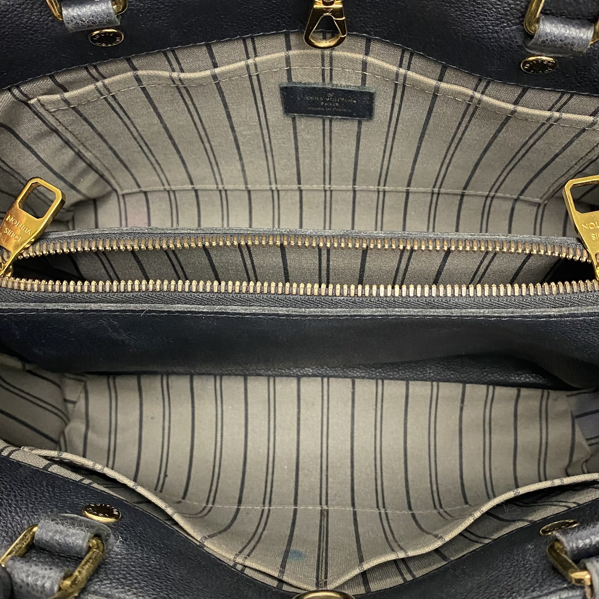 Bolsa Louis Vuitton Montaigne Preta