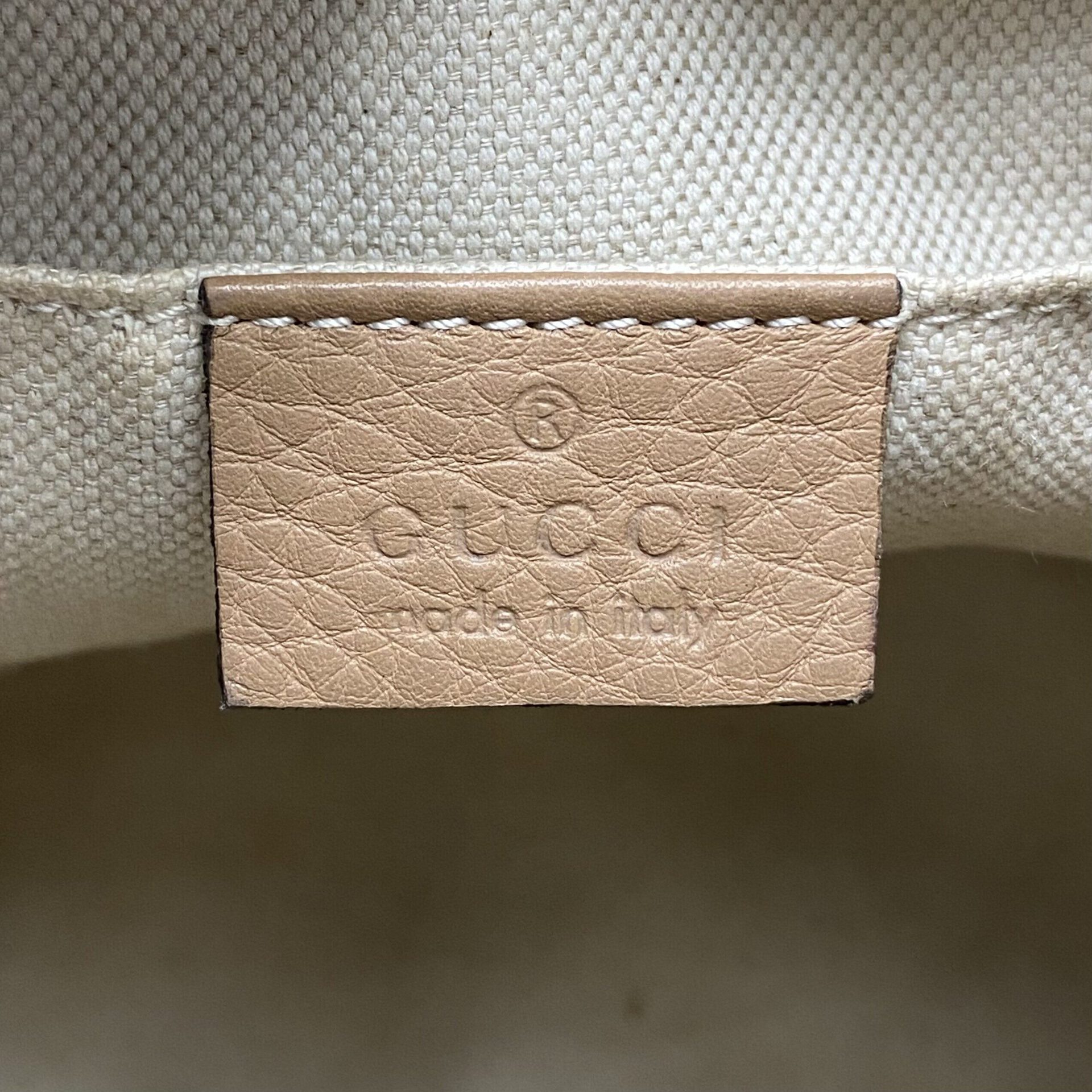 Mochila Gucci Bamboo Bege