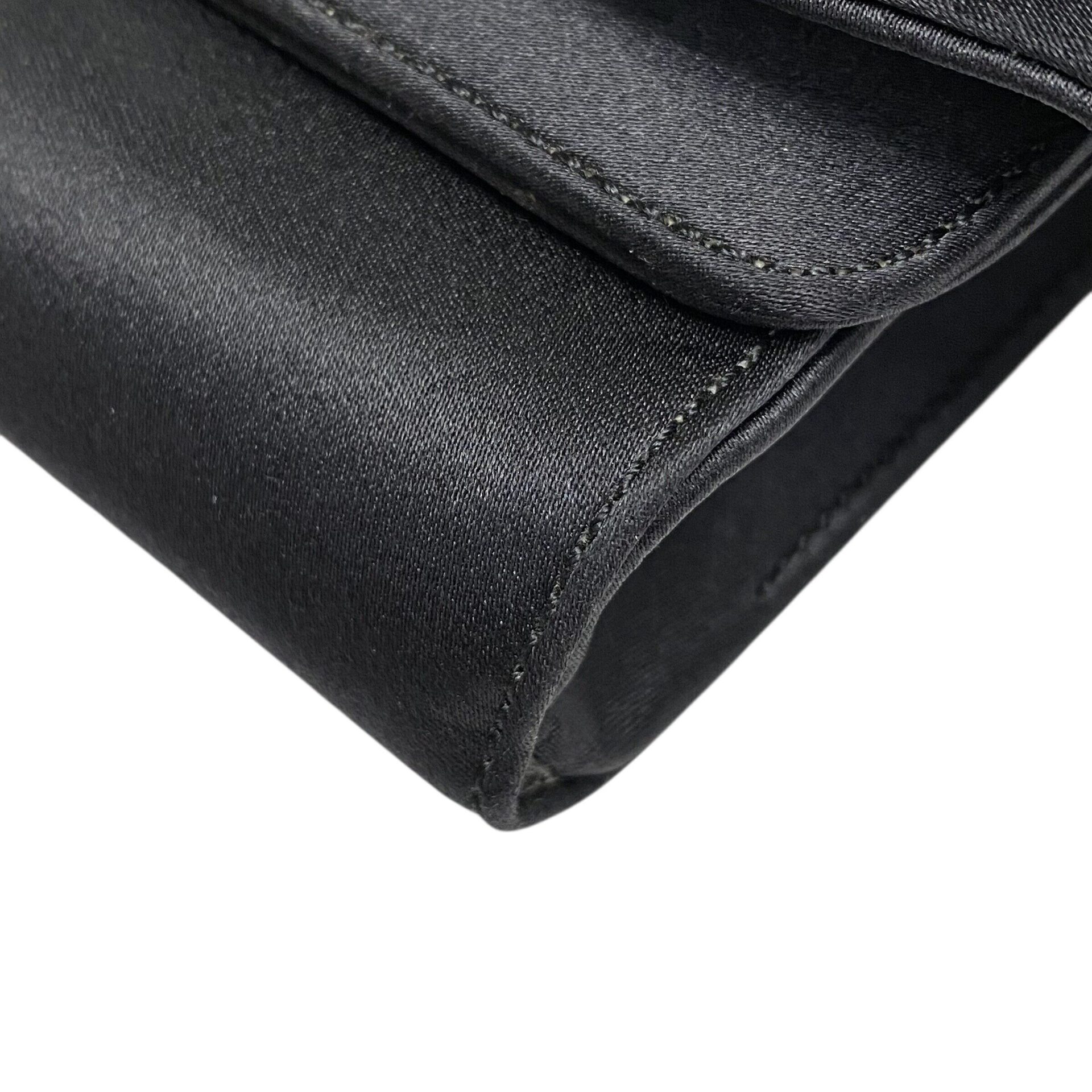 Clutch Christian Louboutin Aioneud