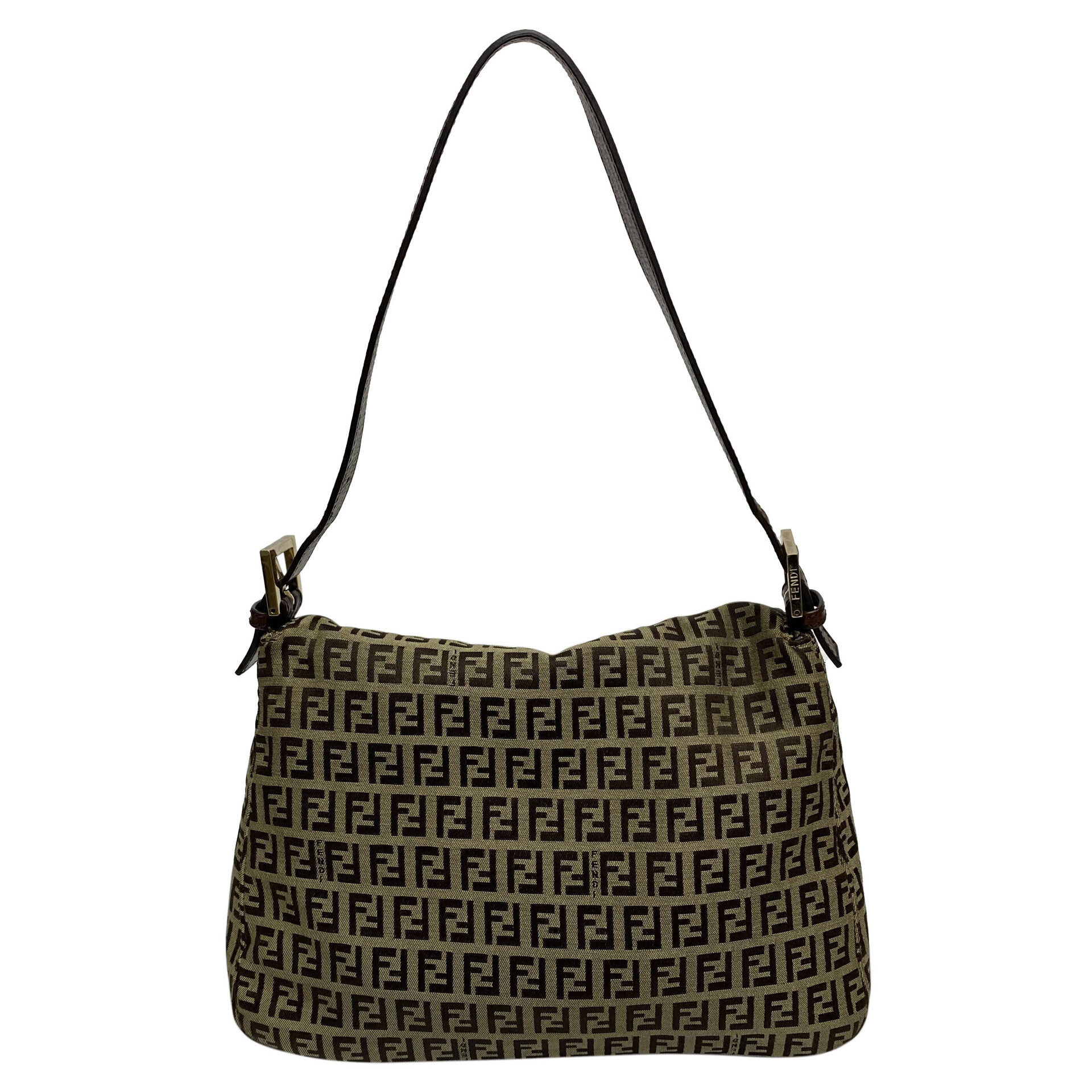 Bolsa Fendi Zucca Mamma Baguette