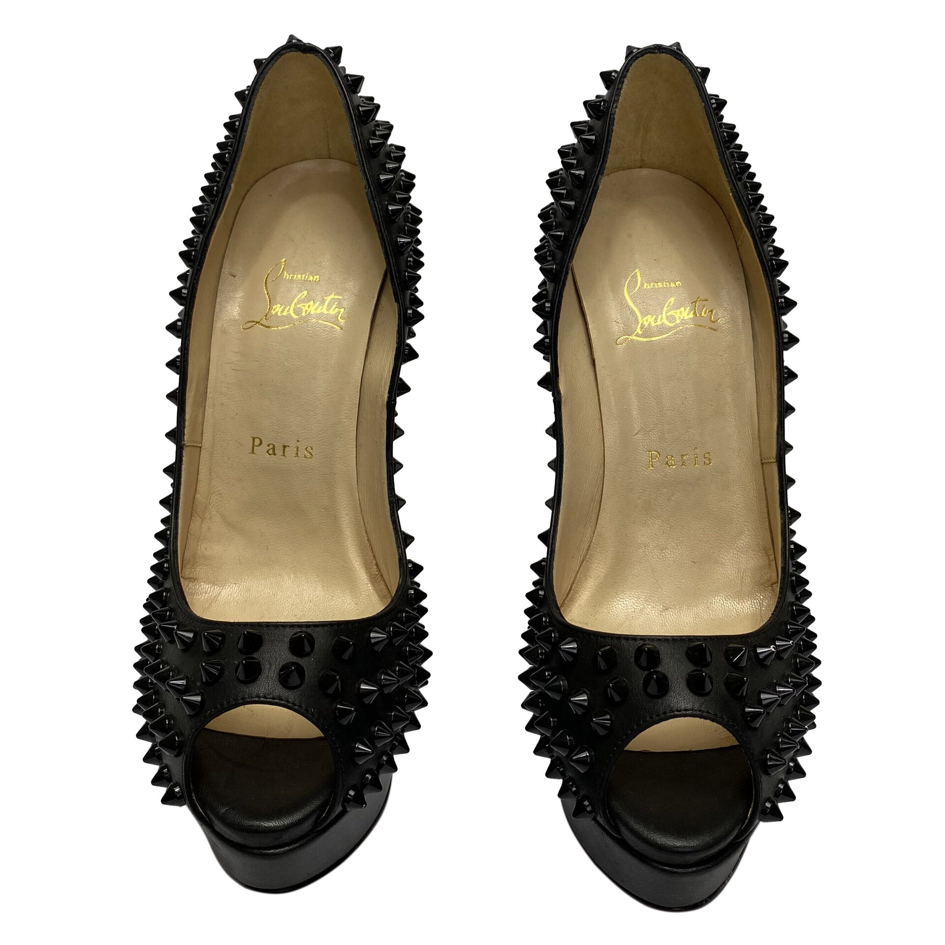 Peep Toe Christian Louboutin Spikes Preto