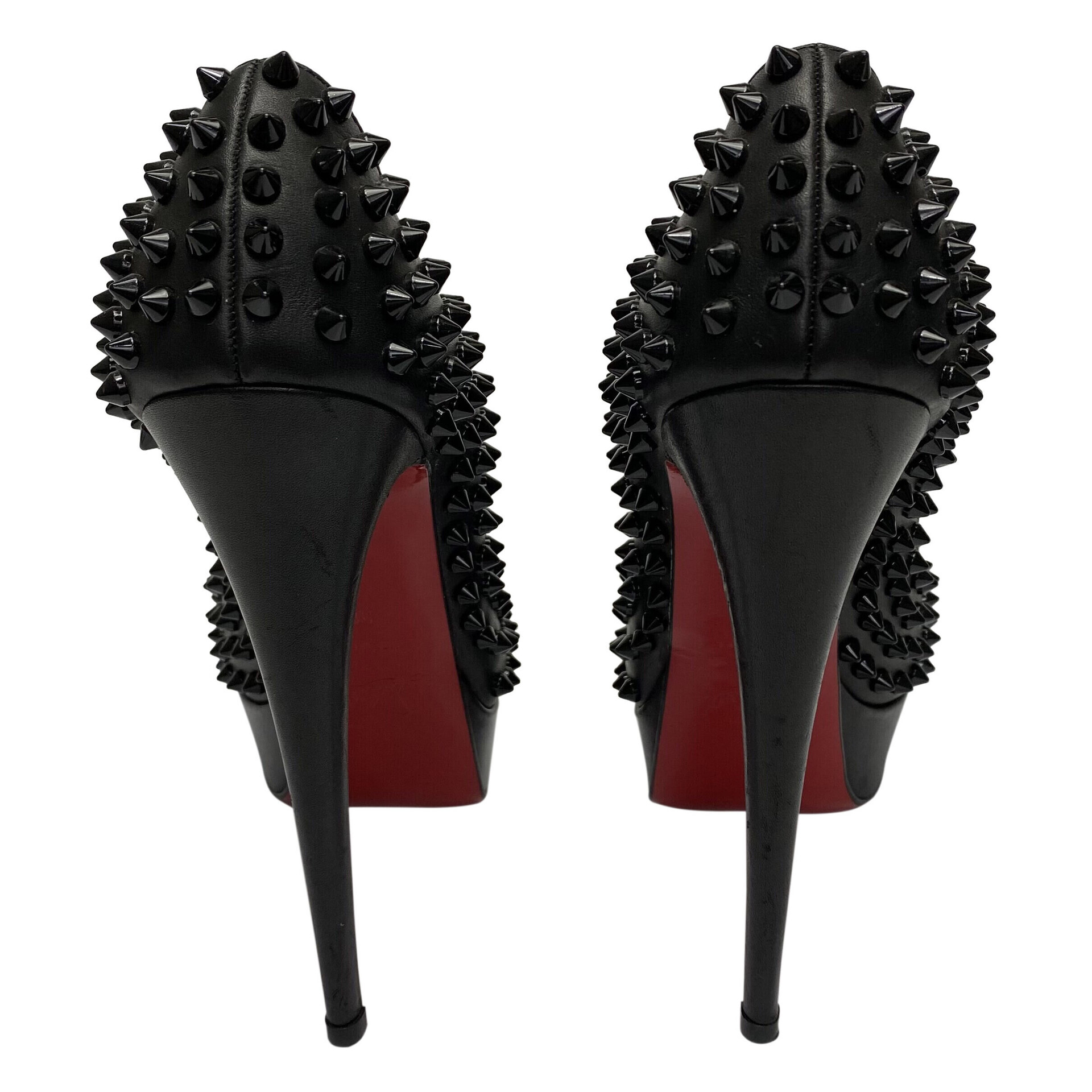 Peep Toe Christian Louboutin Spikes Preto