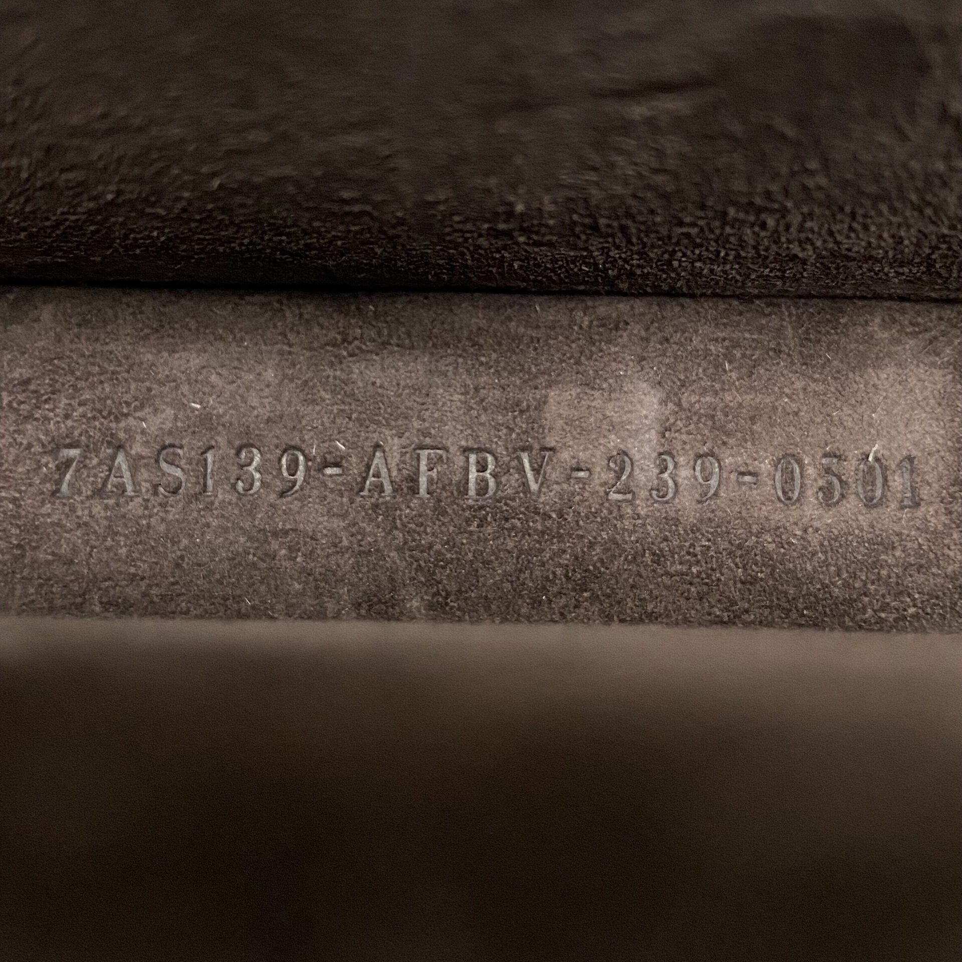 Bolsa Fendi Phone Pouch Baguette Soft Trunck