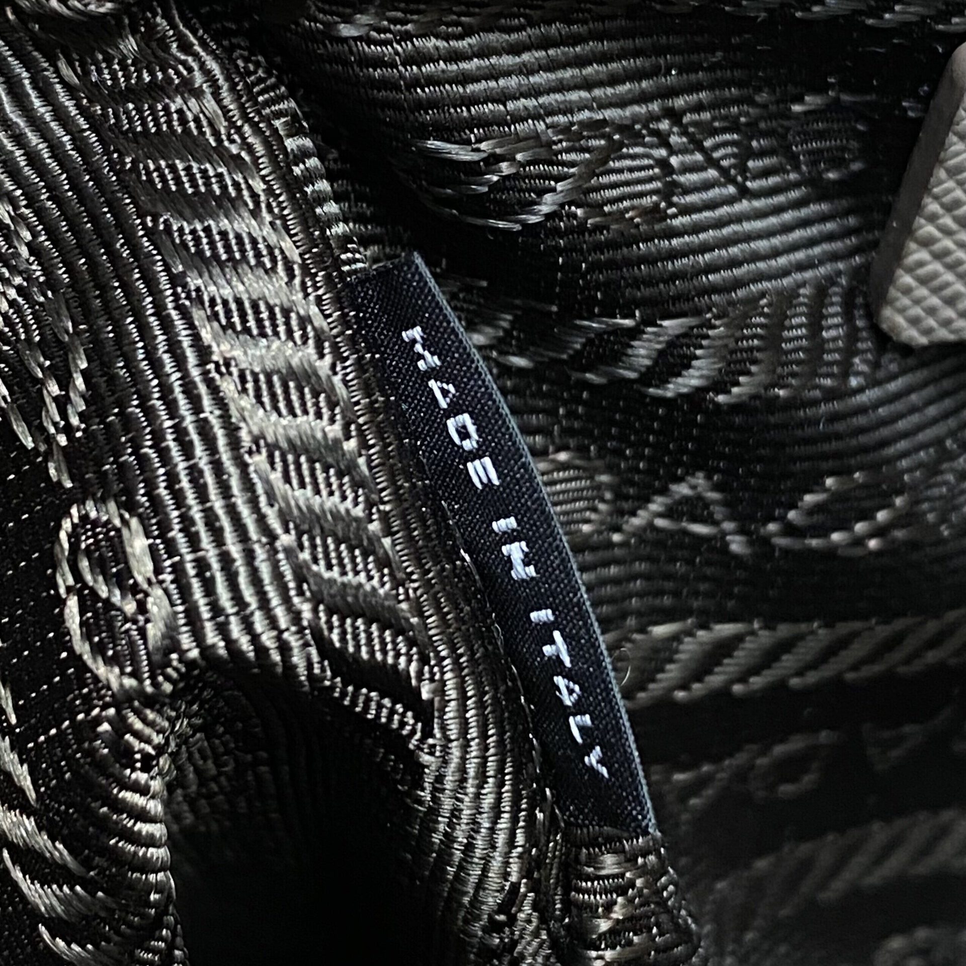 Bolsa Prada Galleria Saffiano Cinza