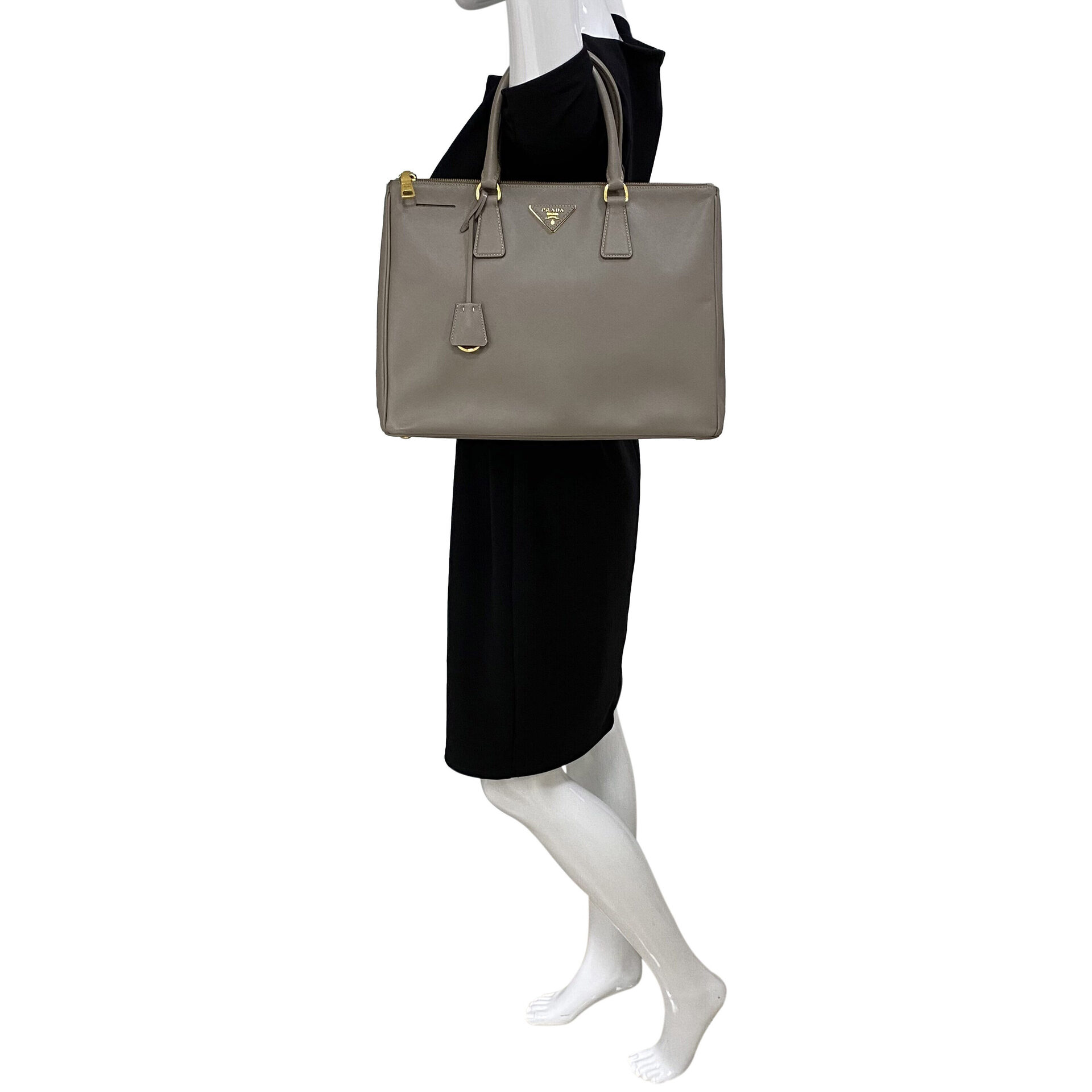 Bolsa Prada Galleria Saffiano Cinza