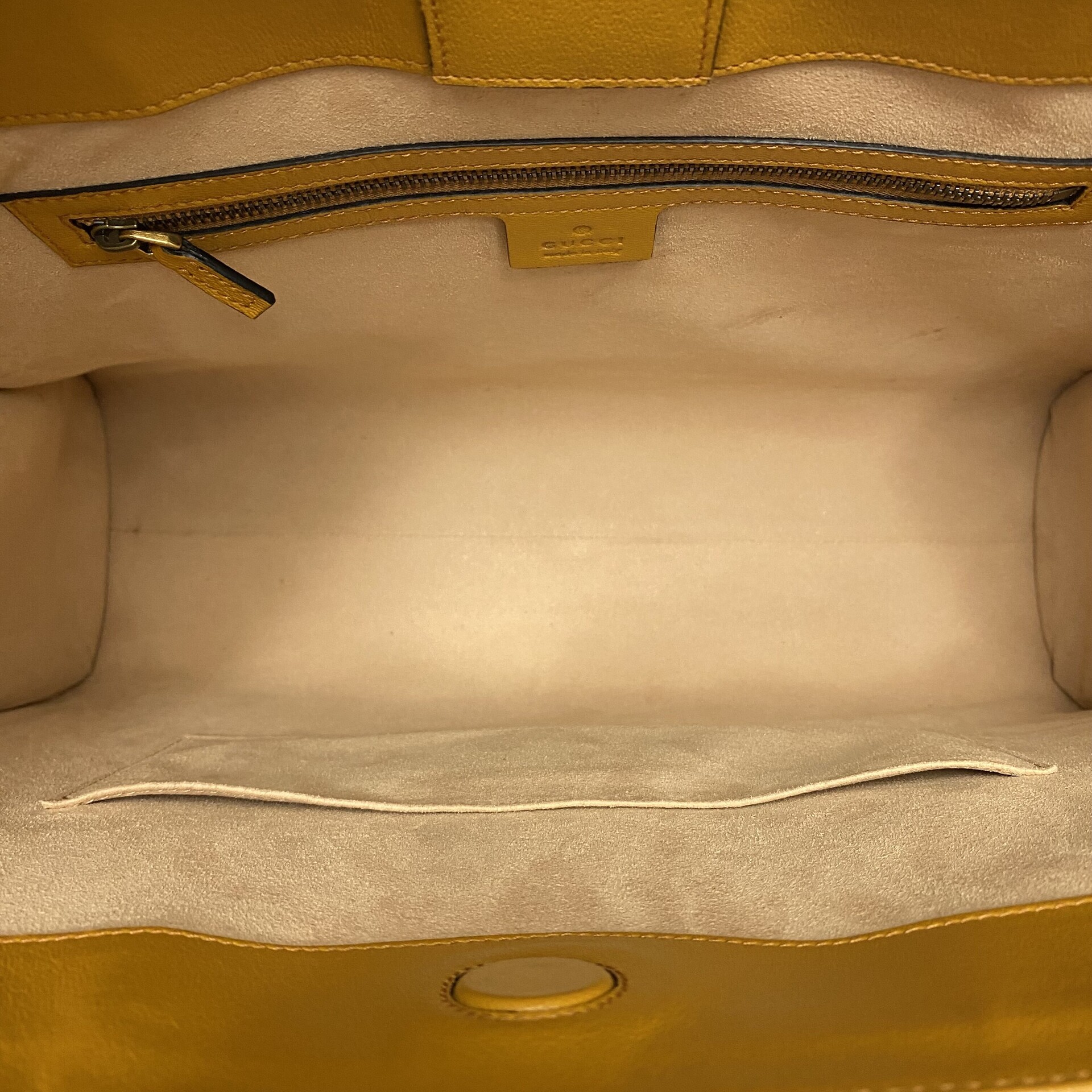 Bolsa Gucci Dhalia Pocket Tote