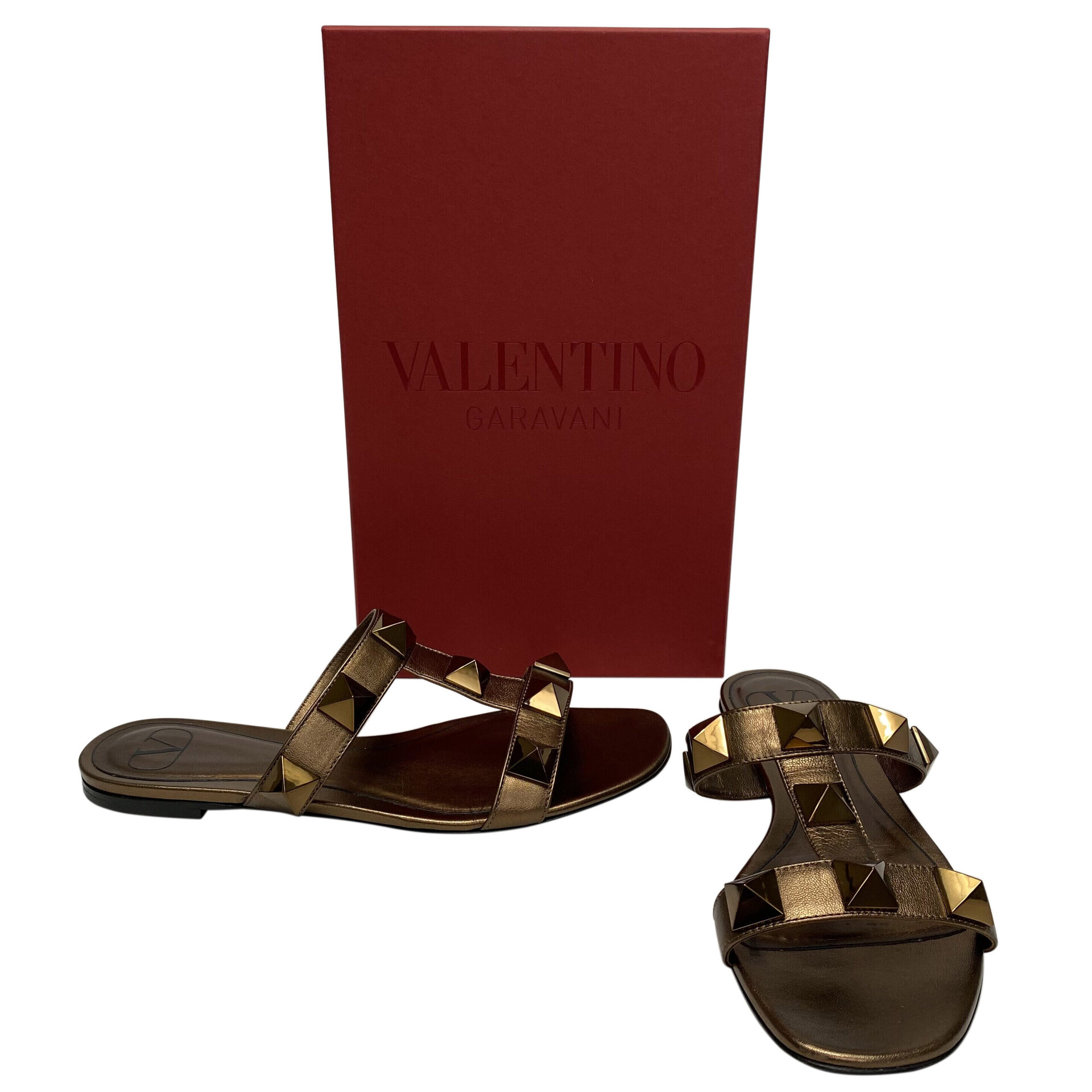Flat Valentino Garavani Roman Stud Metalizada