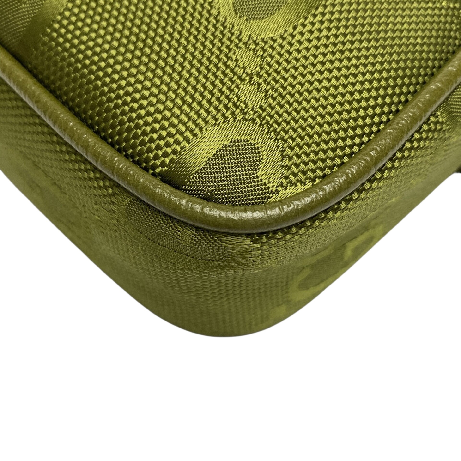 Pochete Gucci Monograma Verde