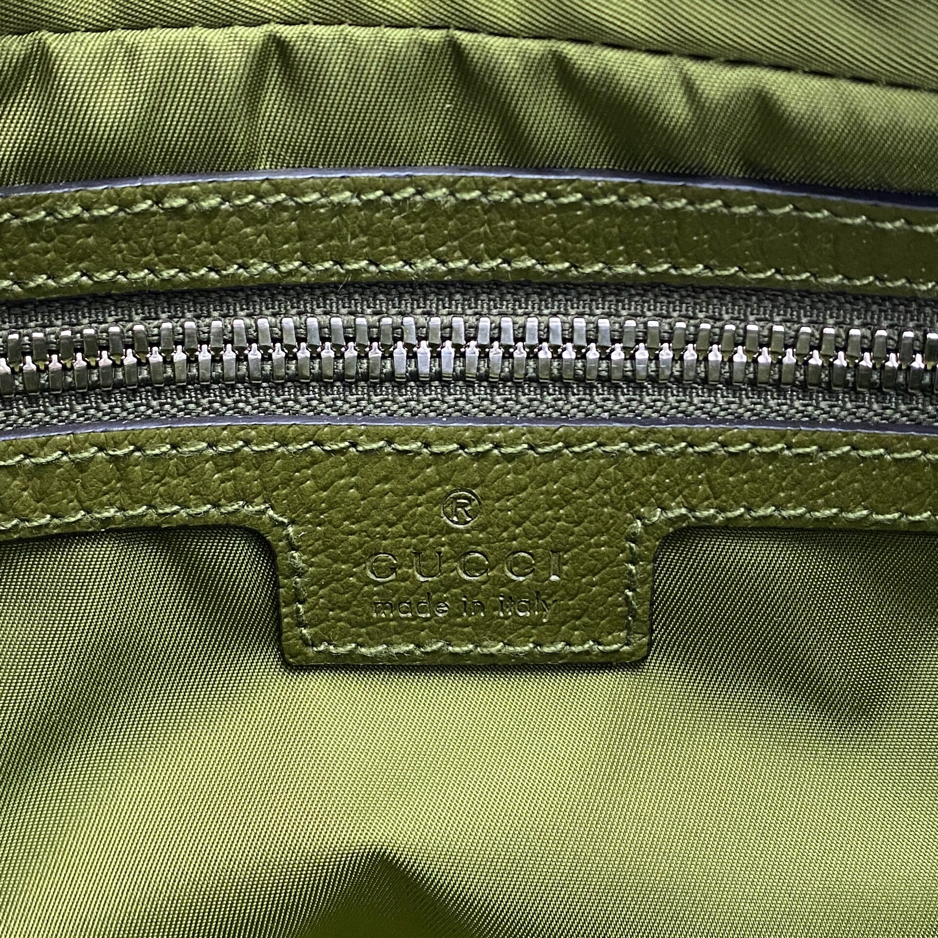 Pochete Gucci Monograma Verde
