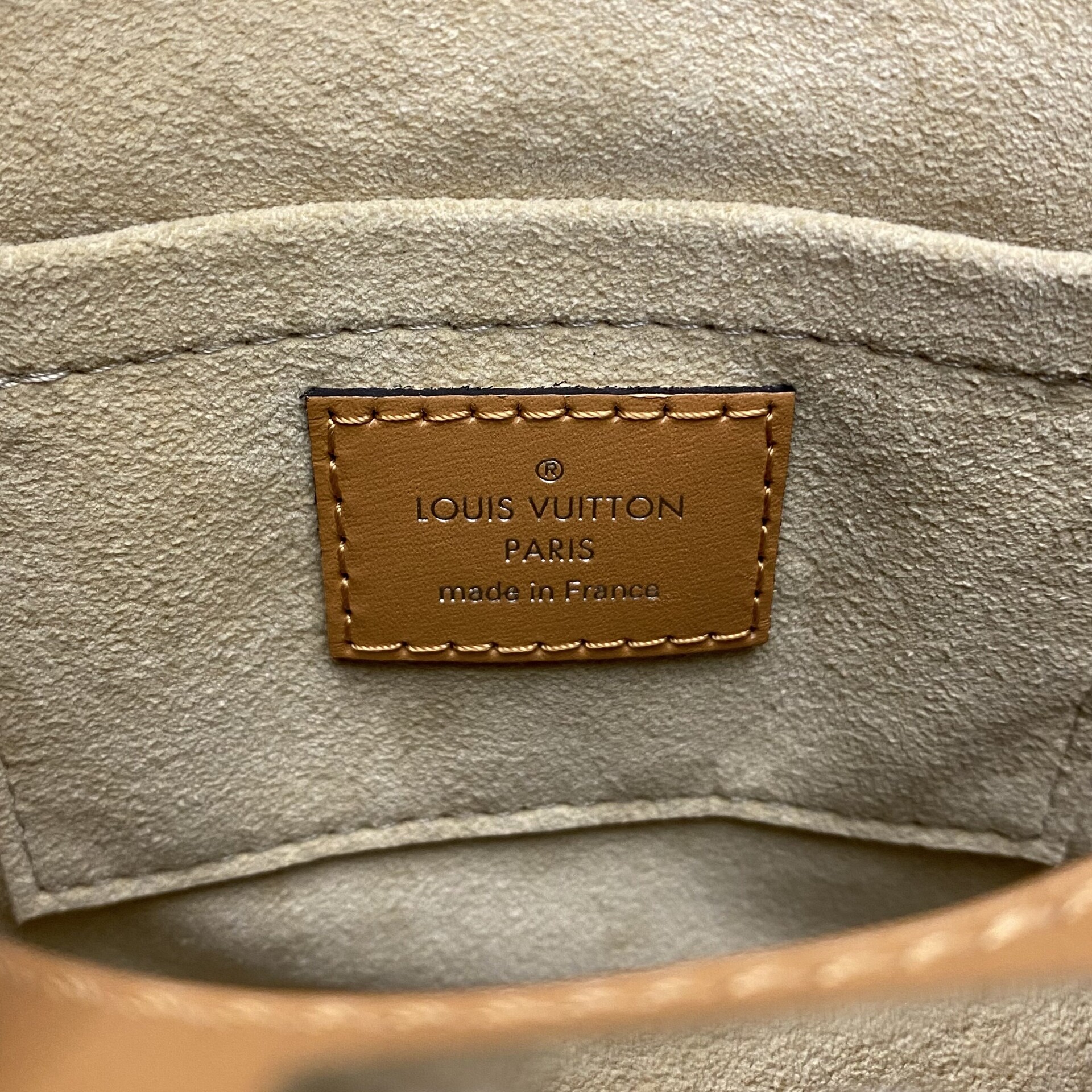 Bolsa Louis Vuitton Duffle Bag - Edição Limitada
