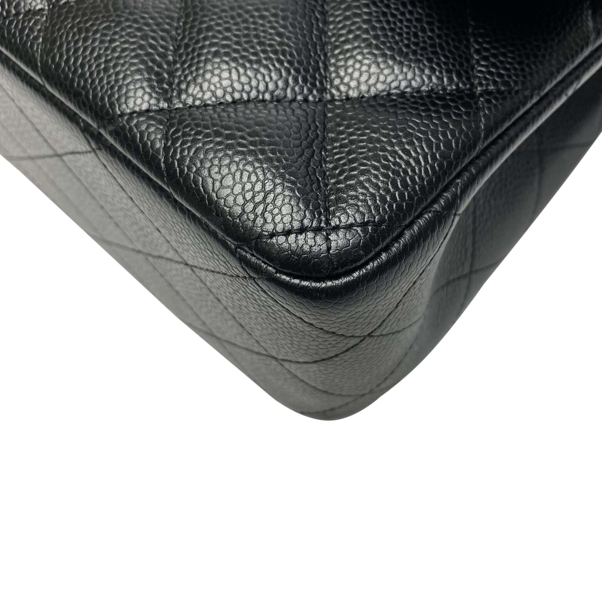 Bolsa Chanel Double Flap Jumbo Couro Caviar Preto