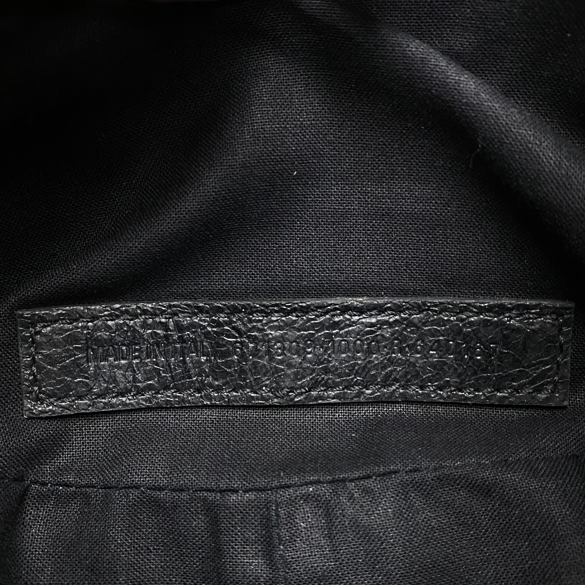 Bolsa Balenciaga Cagole Preta