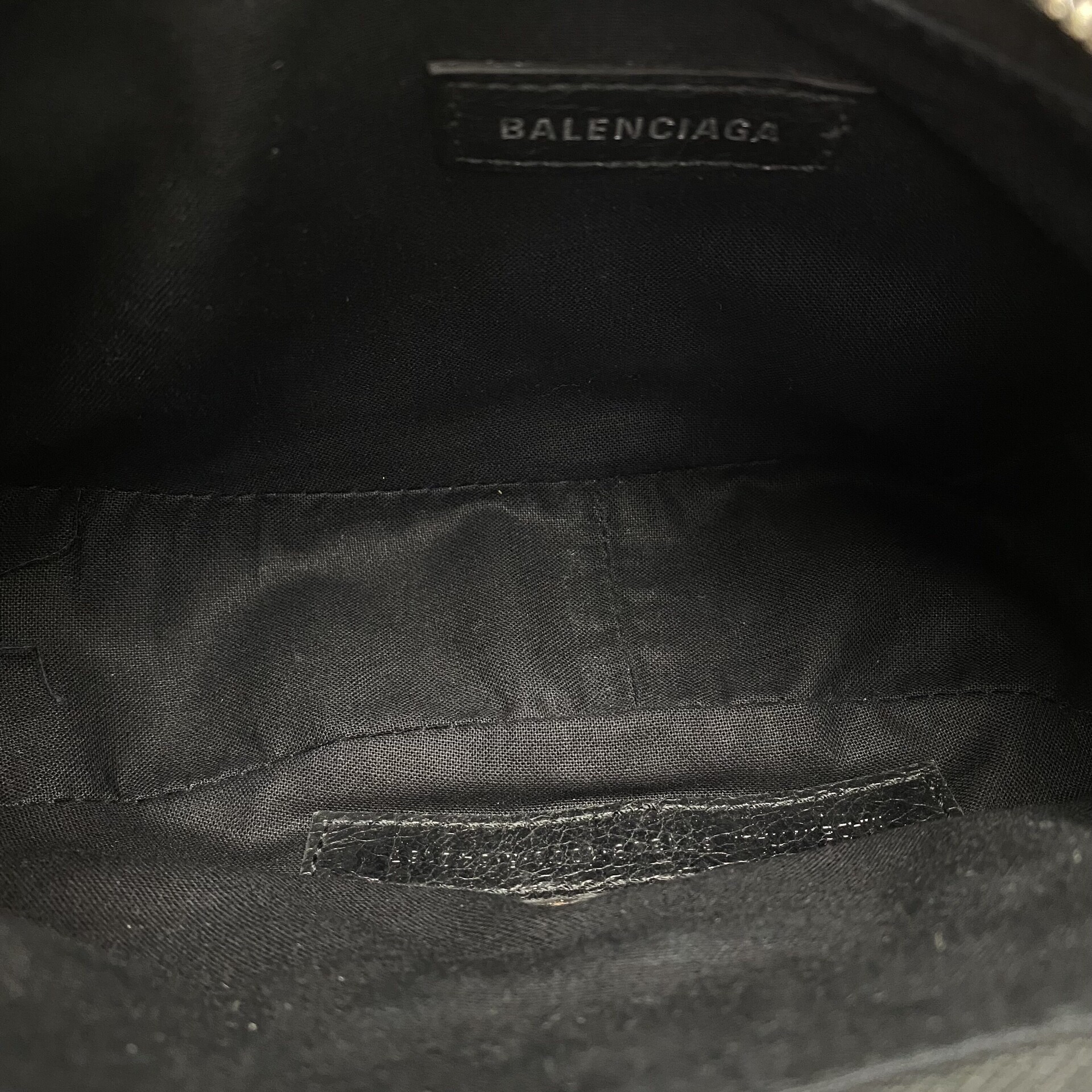 Bolsa Balenciaga Cagole Preta