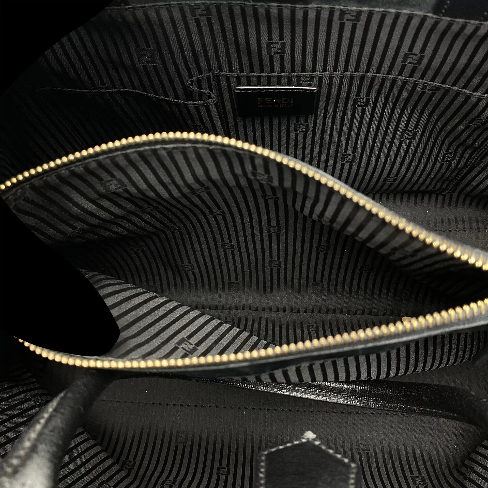 Bolsa Fendi 2Jours Couro Preto