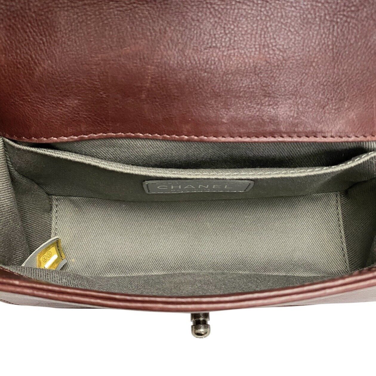 Bolsa Chanel Medallion Boy