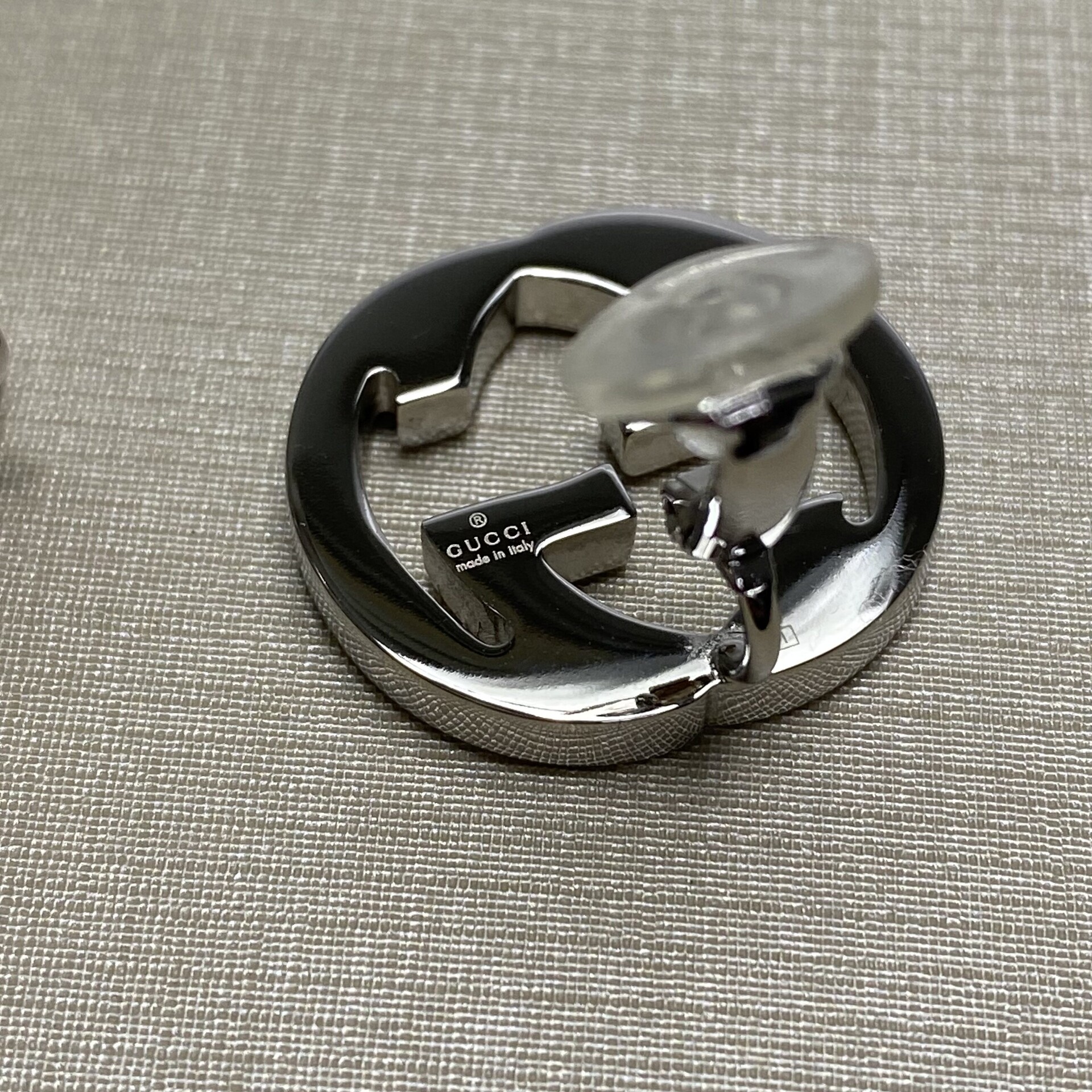 Par de Brincos de Pressão Gucci