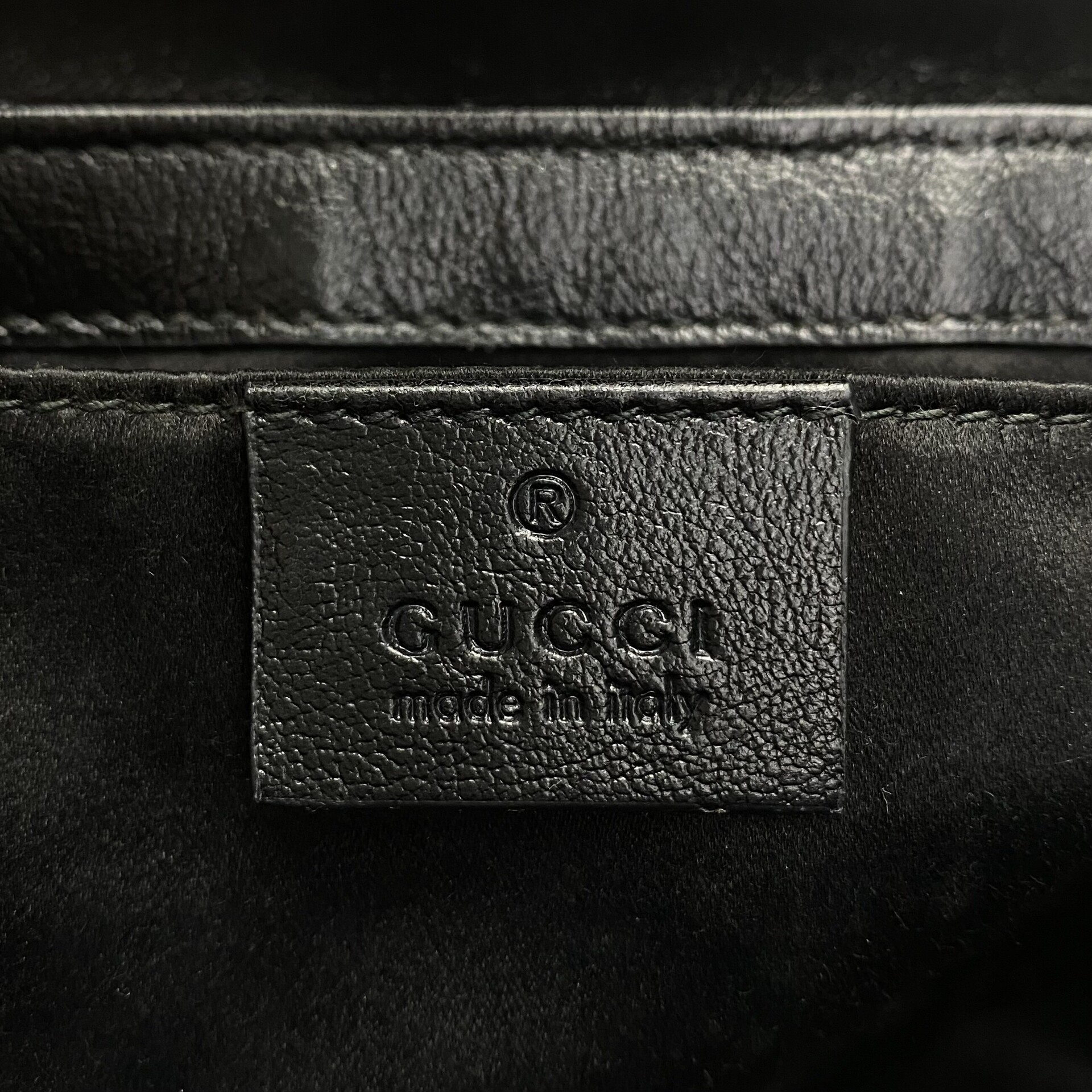 Bolsa Gucci GG Marmont Paetês