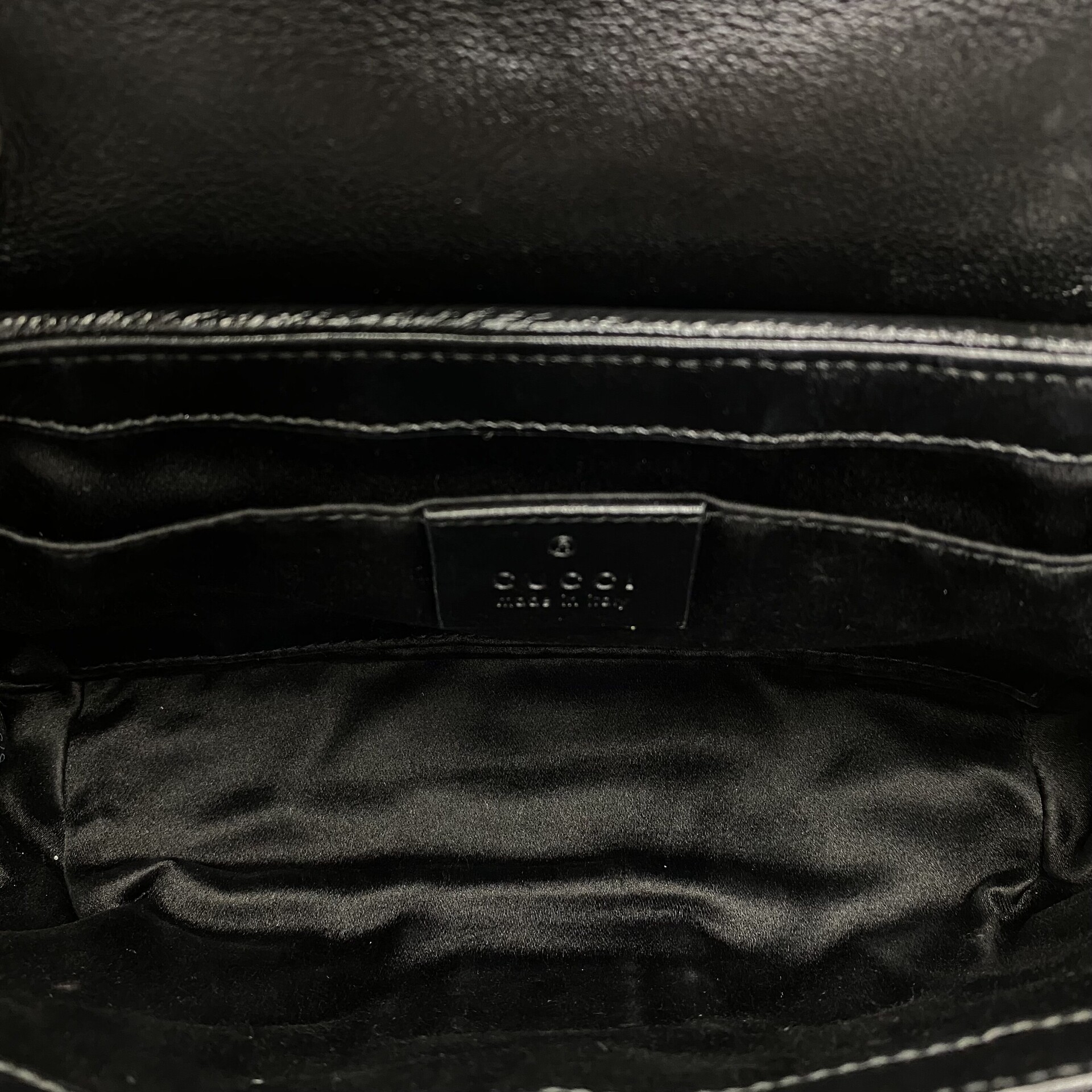 Bolsa Gucci GG Marmont Paetês