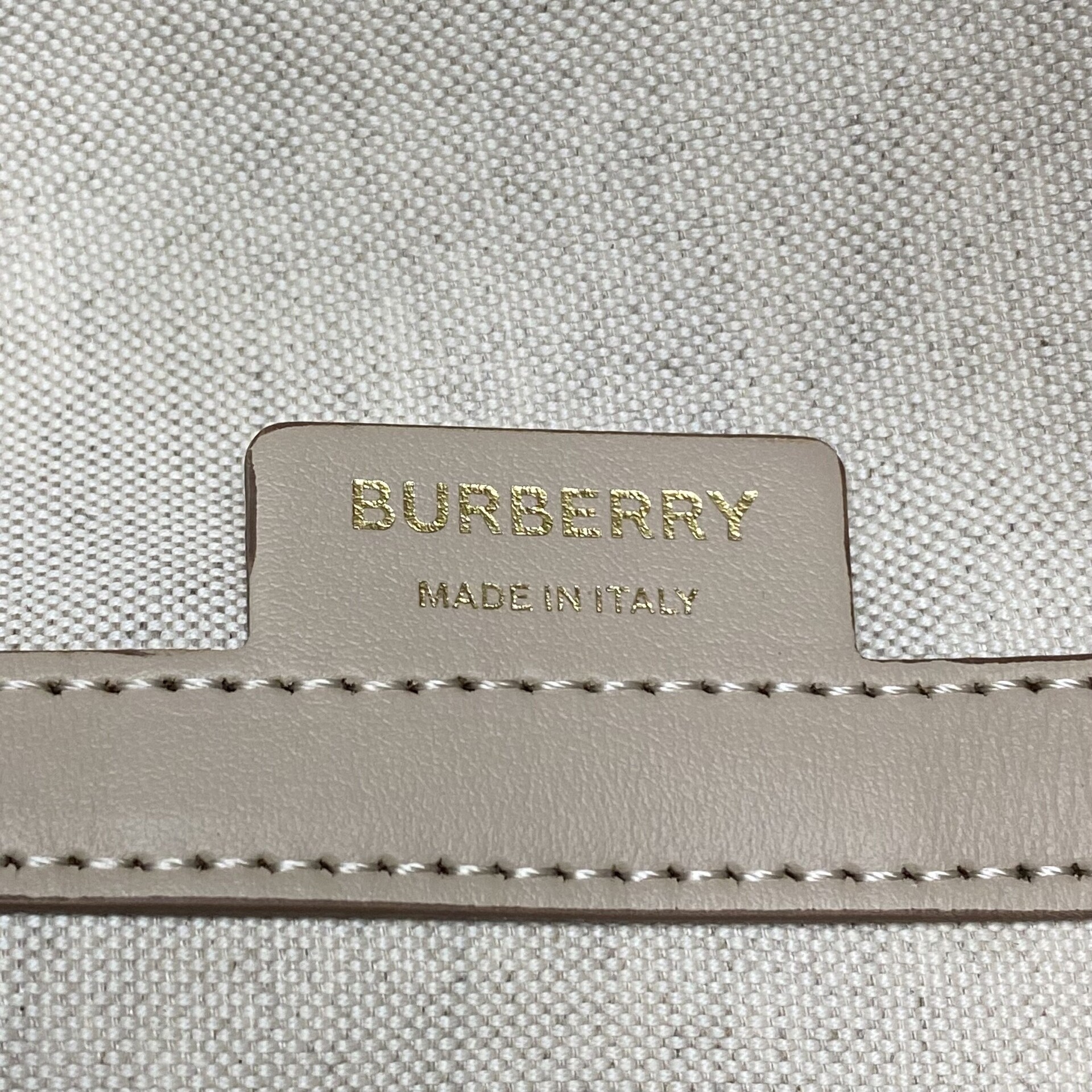 Bolsa Burberry Beach Tote Dusty Sand