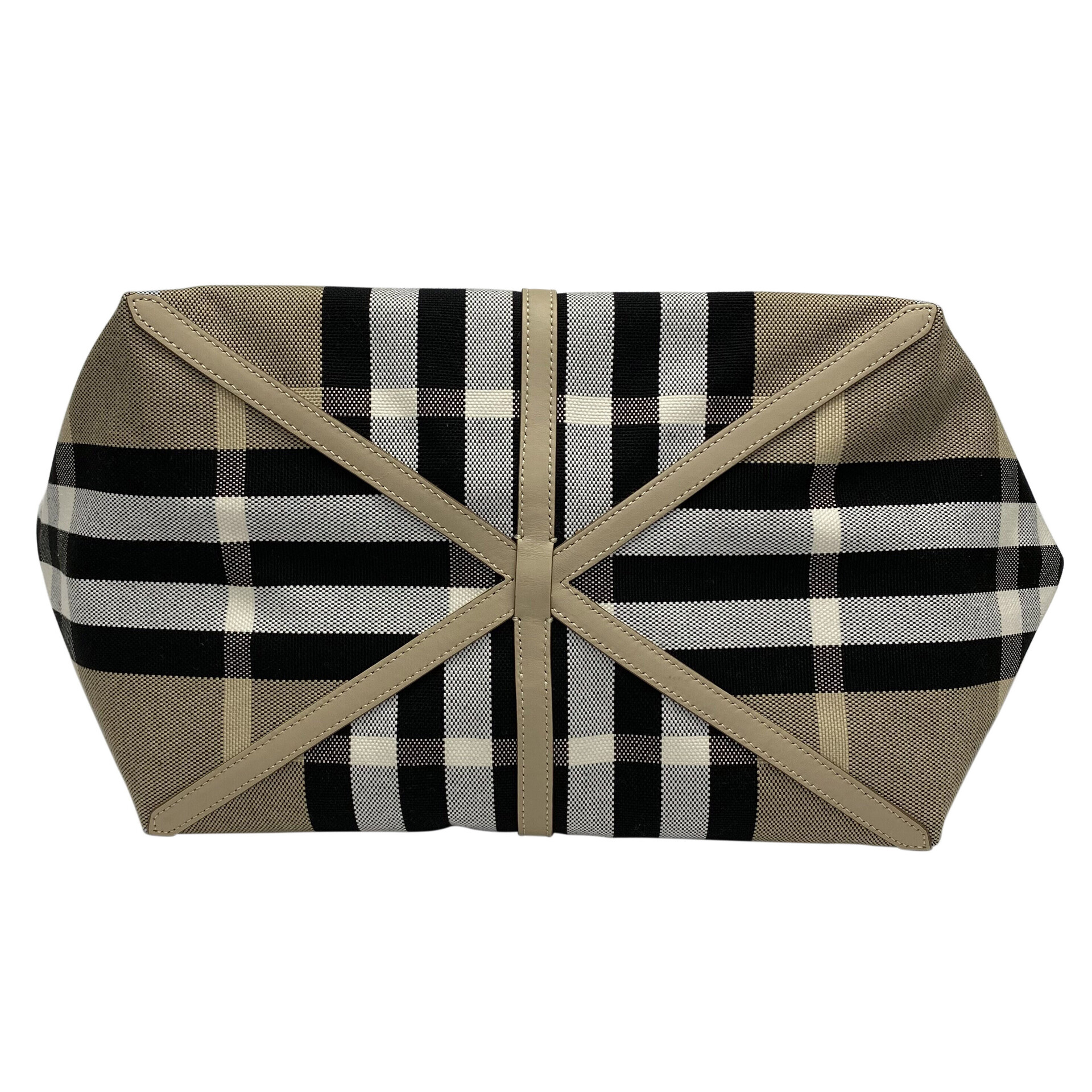Bolsa Burberry Beach Tote Dusty Sand