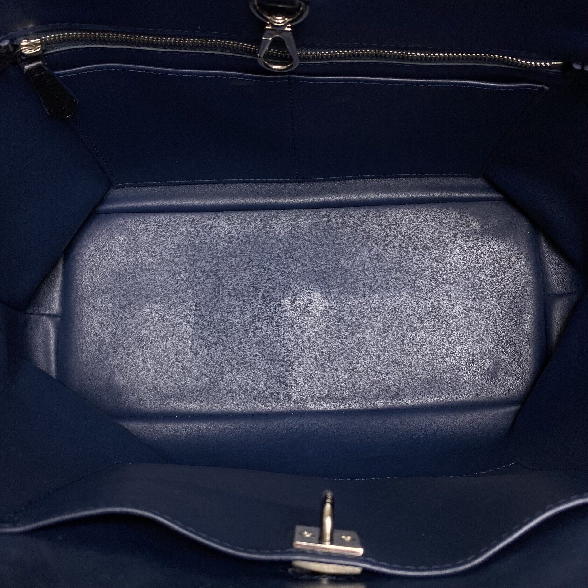 Bolsa Louis Vuitton Pernelle