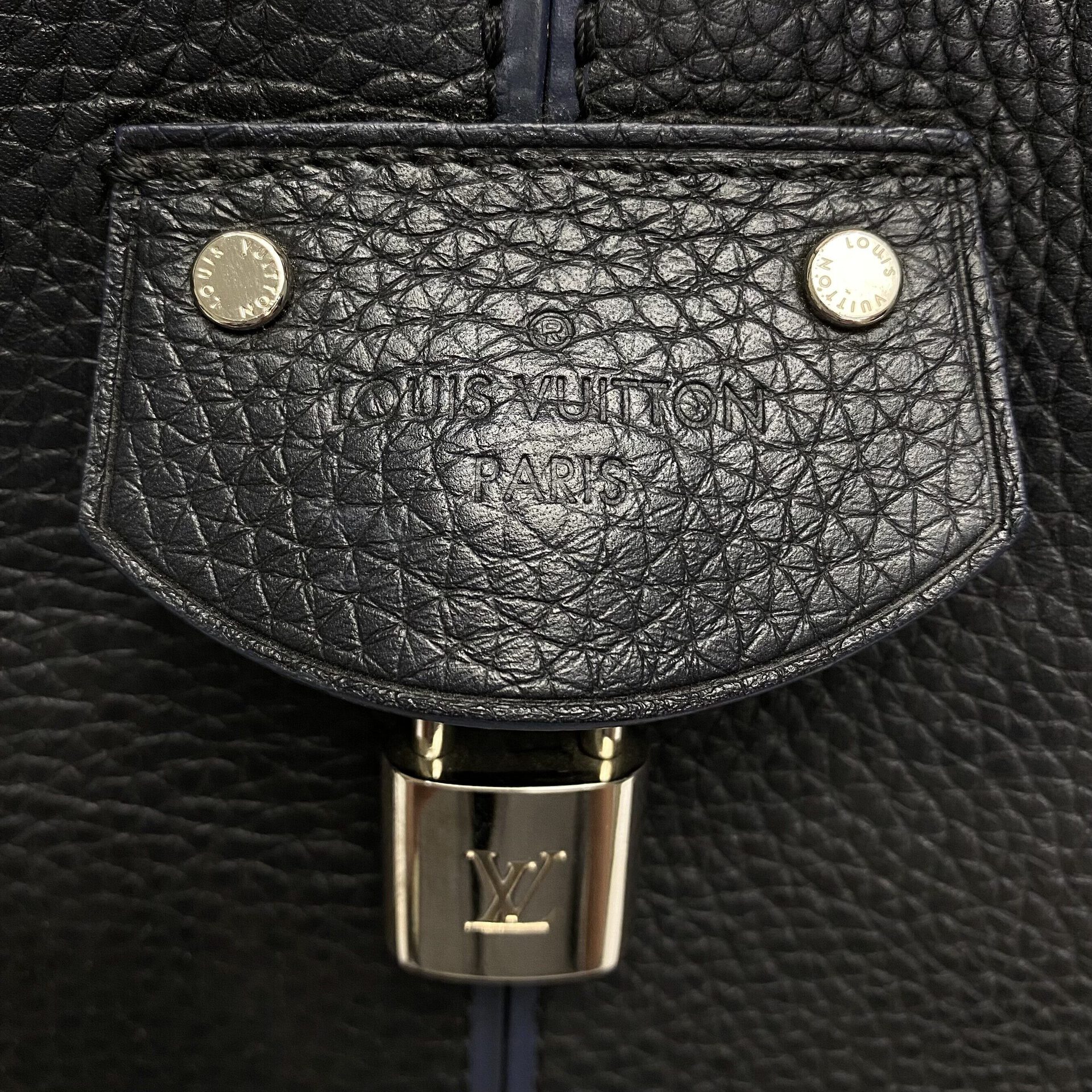 Bolsa Louis Vuitton Pernelle