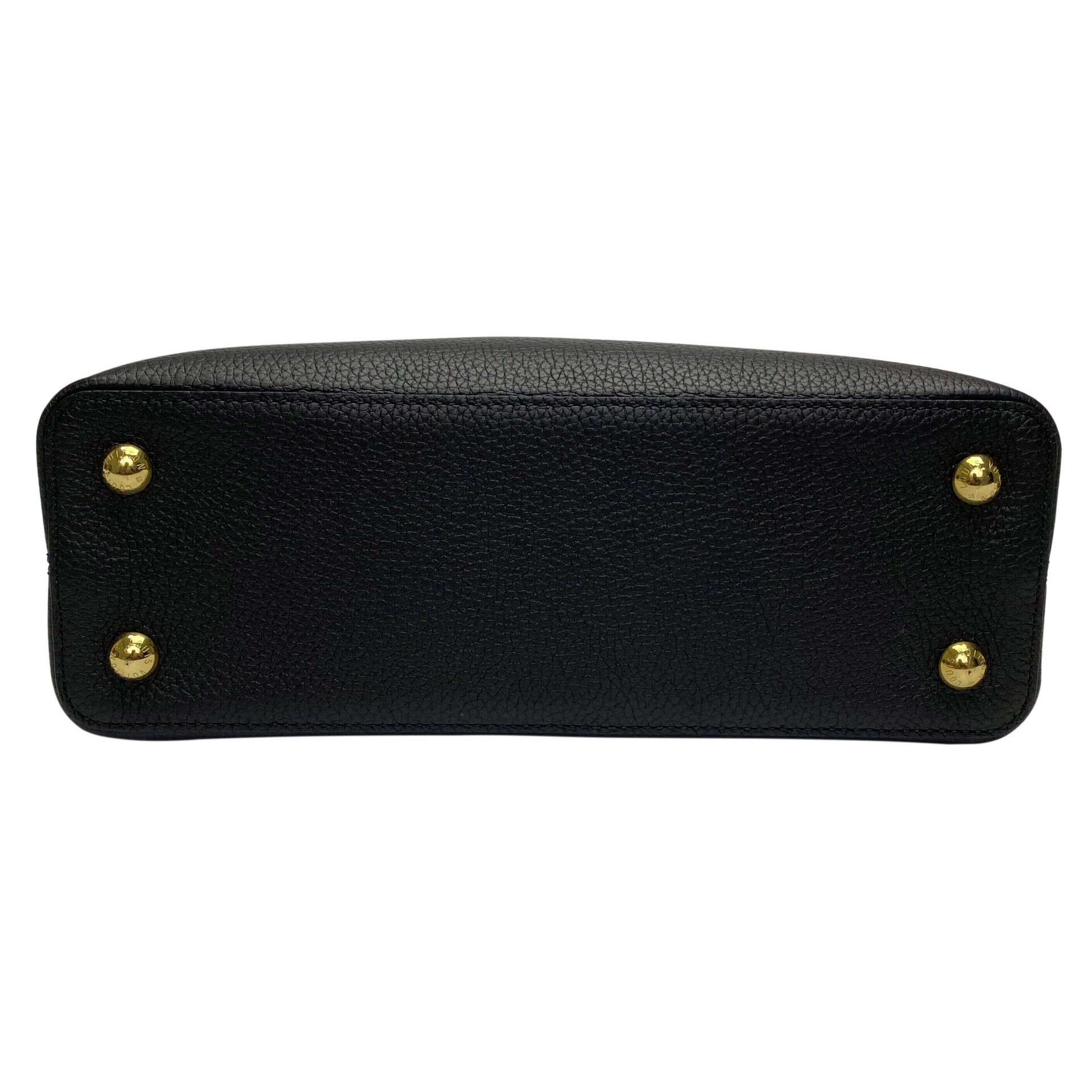 Bolsa Louis Vuitton Capucines MM