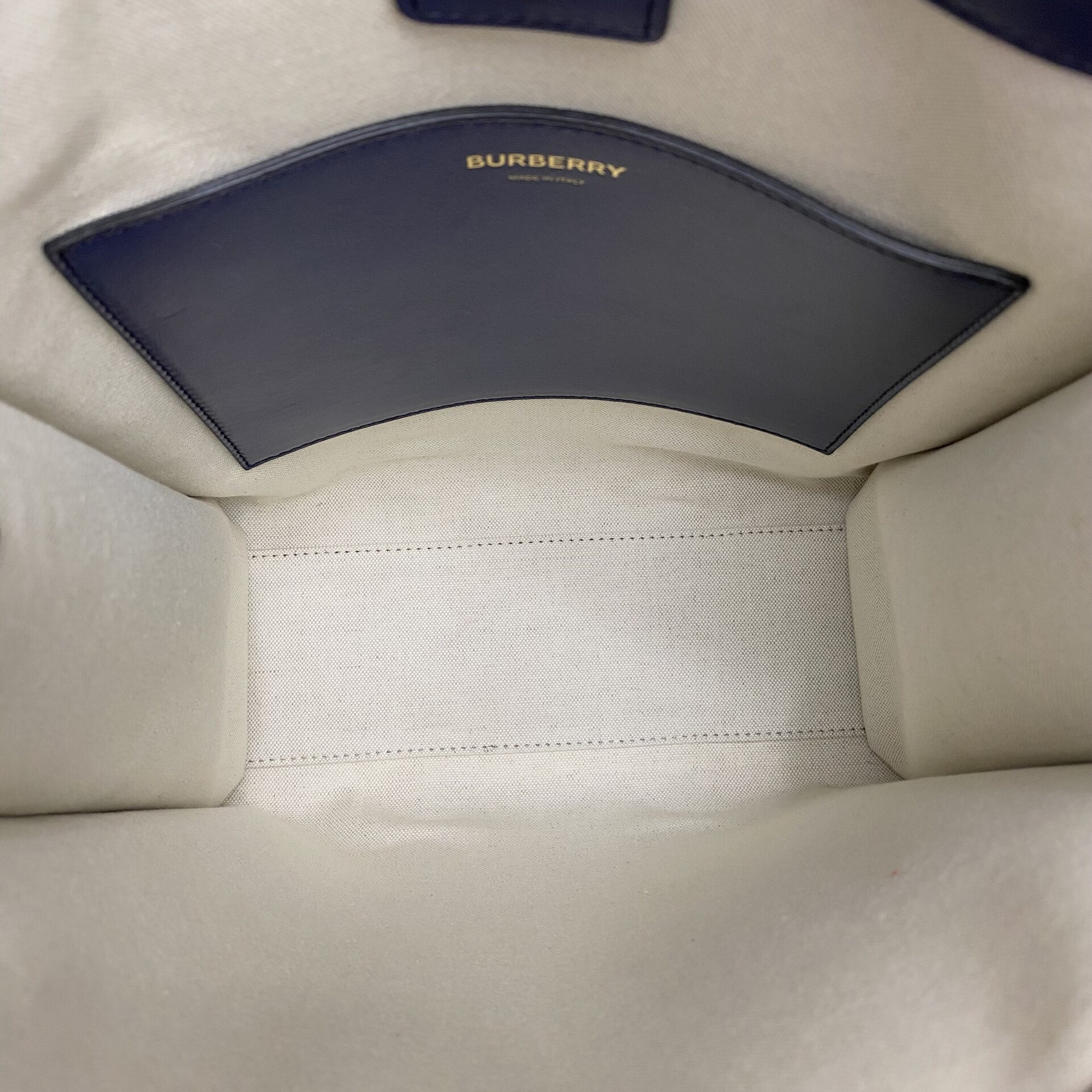 Bolsa Burberry Book Tote