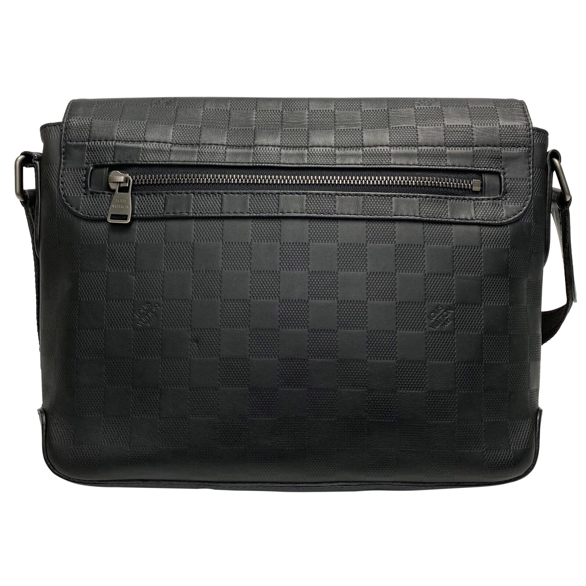 Bolsa Louis Vuitton District PM Damier Infini