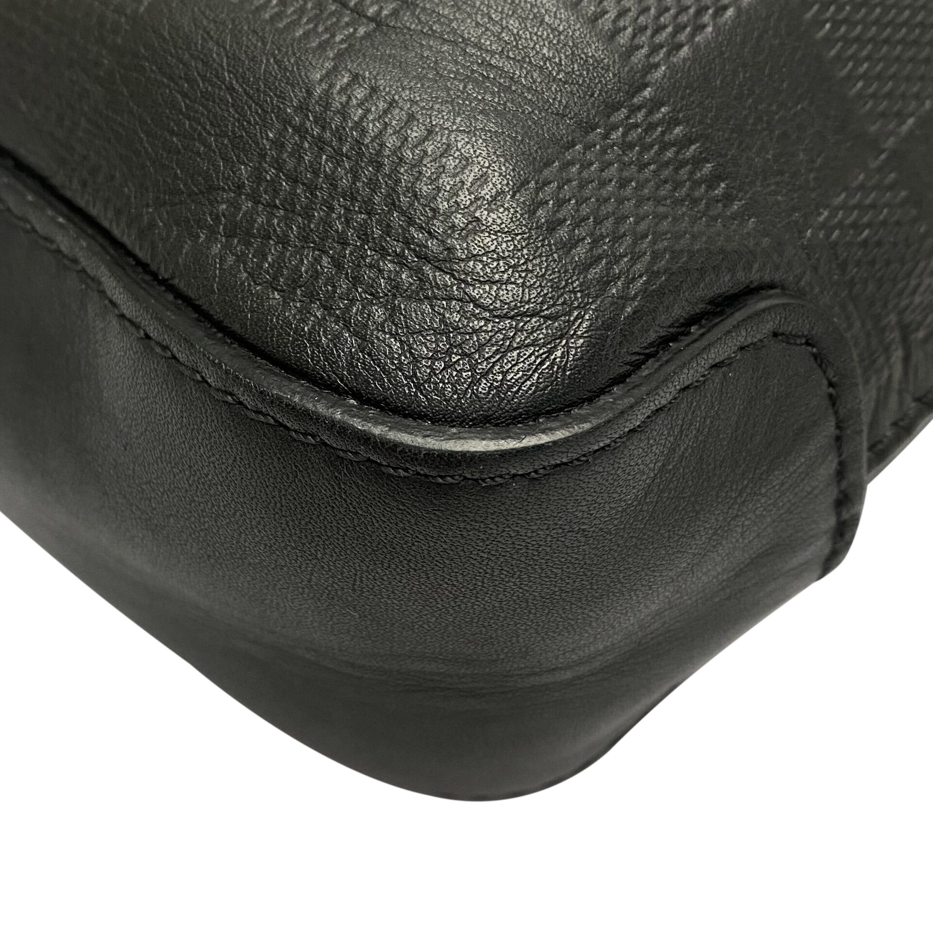 Bolsa Louis Vuitton District PM Damier Infini