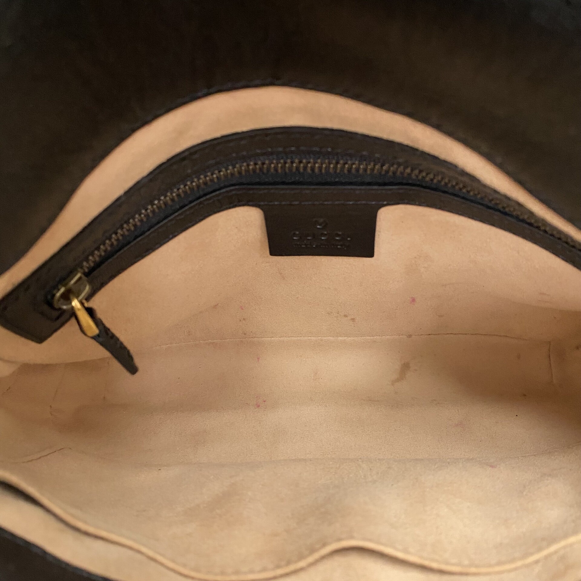 Bolsa Gucci Dahlia Crossbody Preta