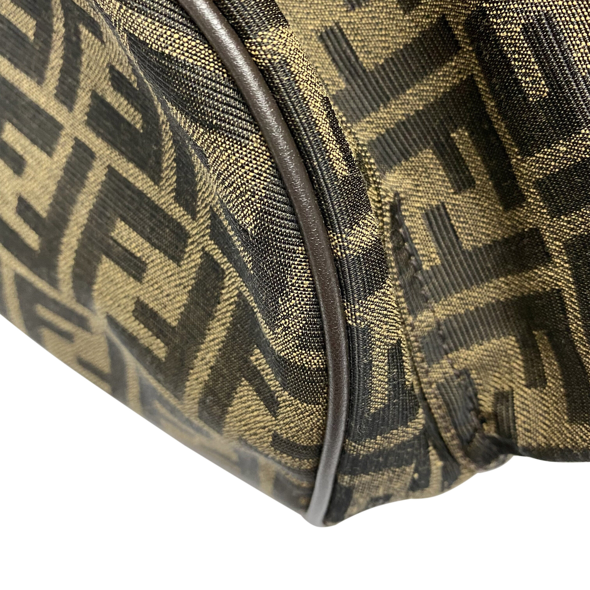 Mochila Fendi Strike Jacquard Monograma