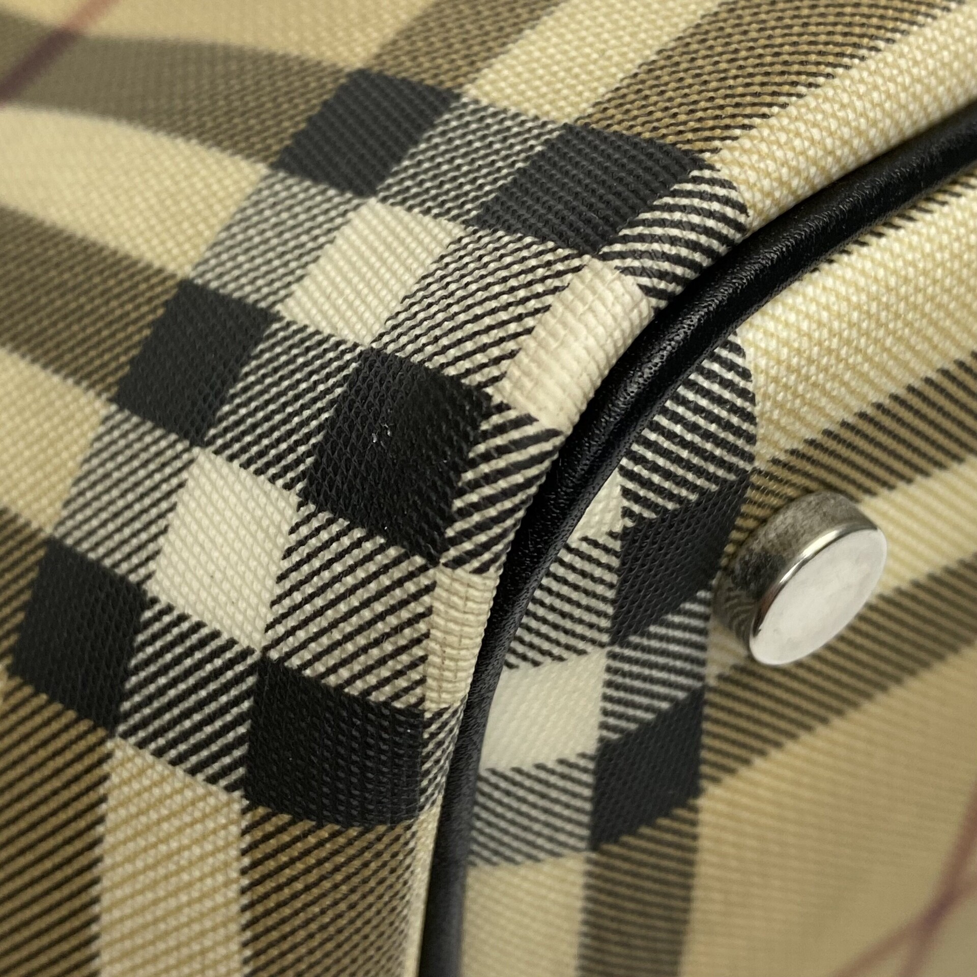 Bolsa Burberry Xadrez