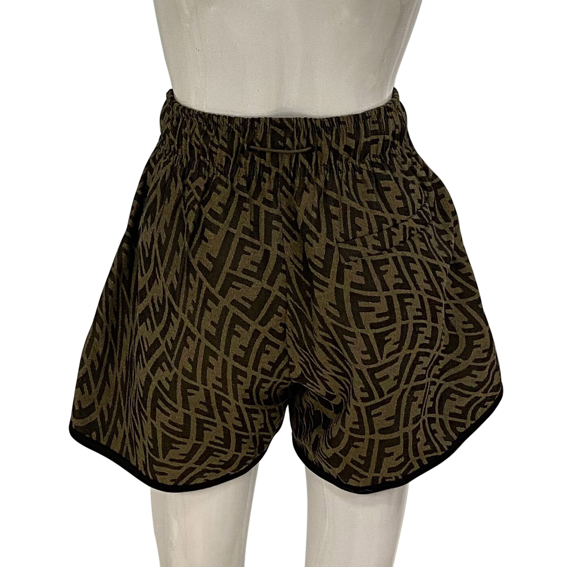 Short Fendi Monograma