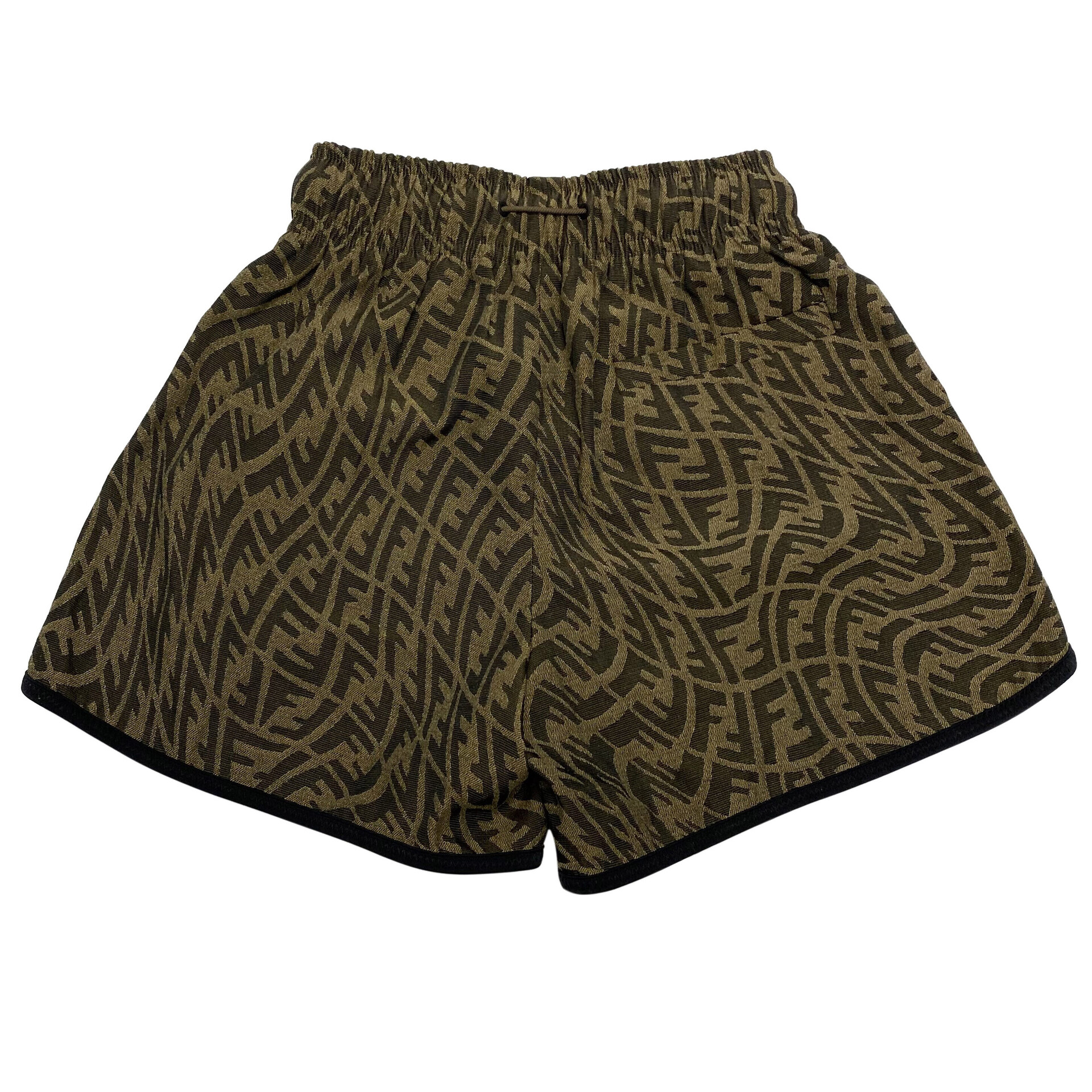 Short Fendi Monograma