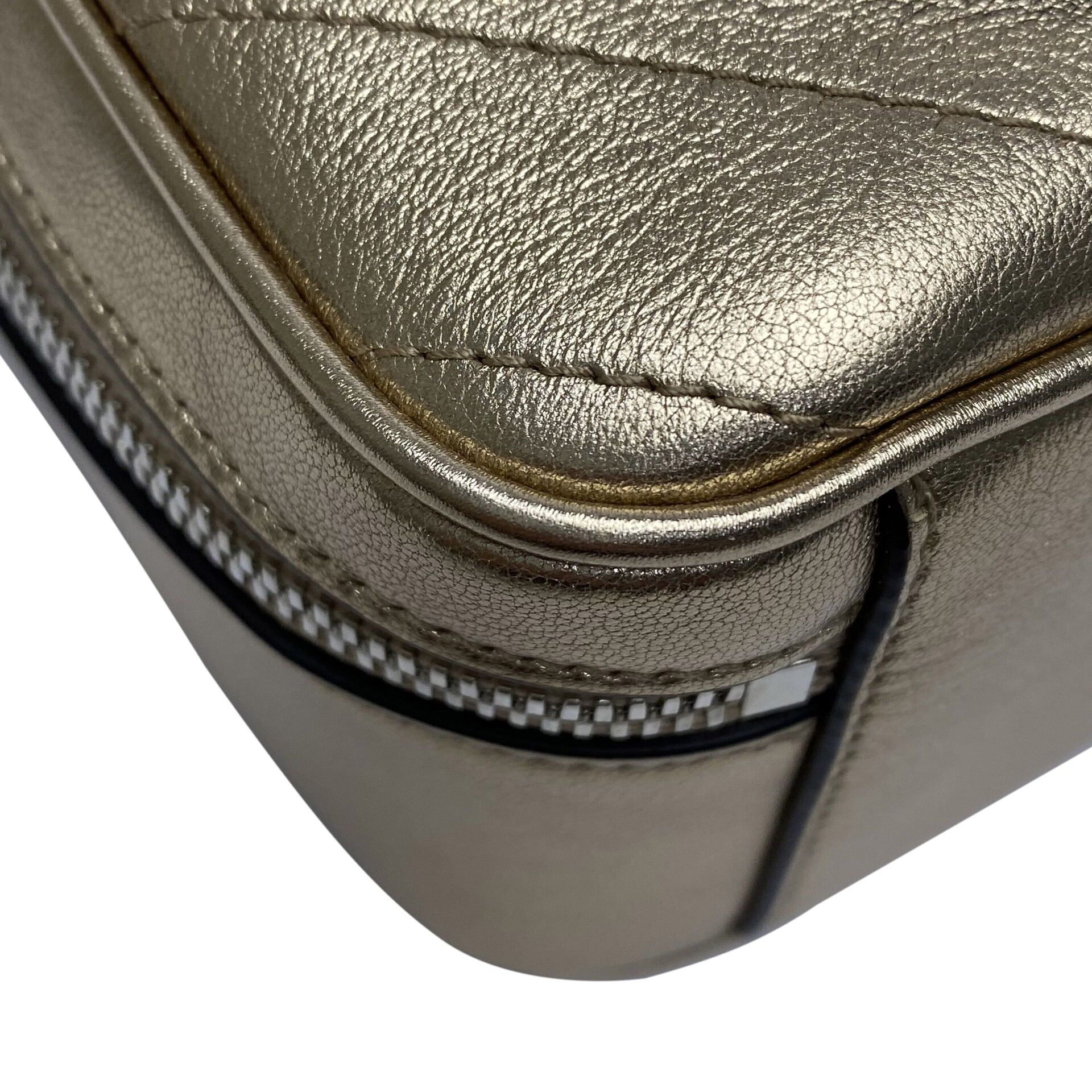 Bolsa Gucci Blondie Tote Dourada