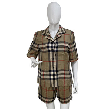 Conjunto Burberry