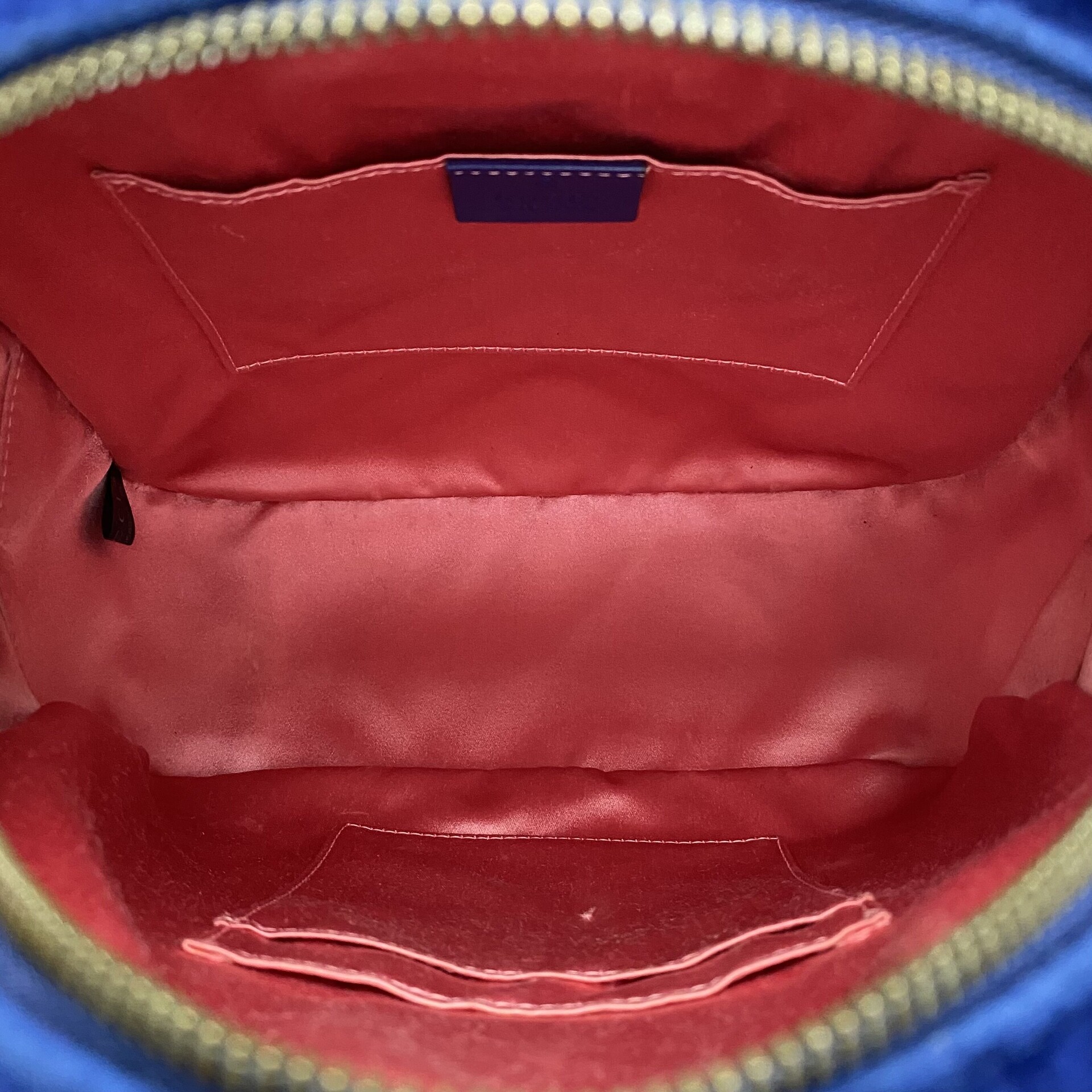 Mochila Gucci GG Marmont Veludo Azul